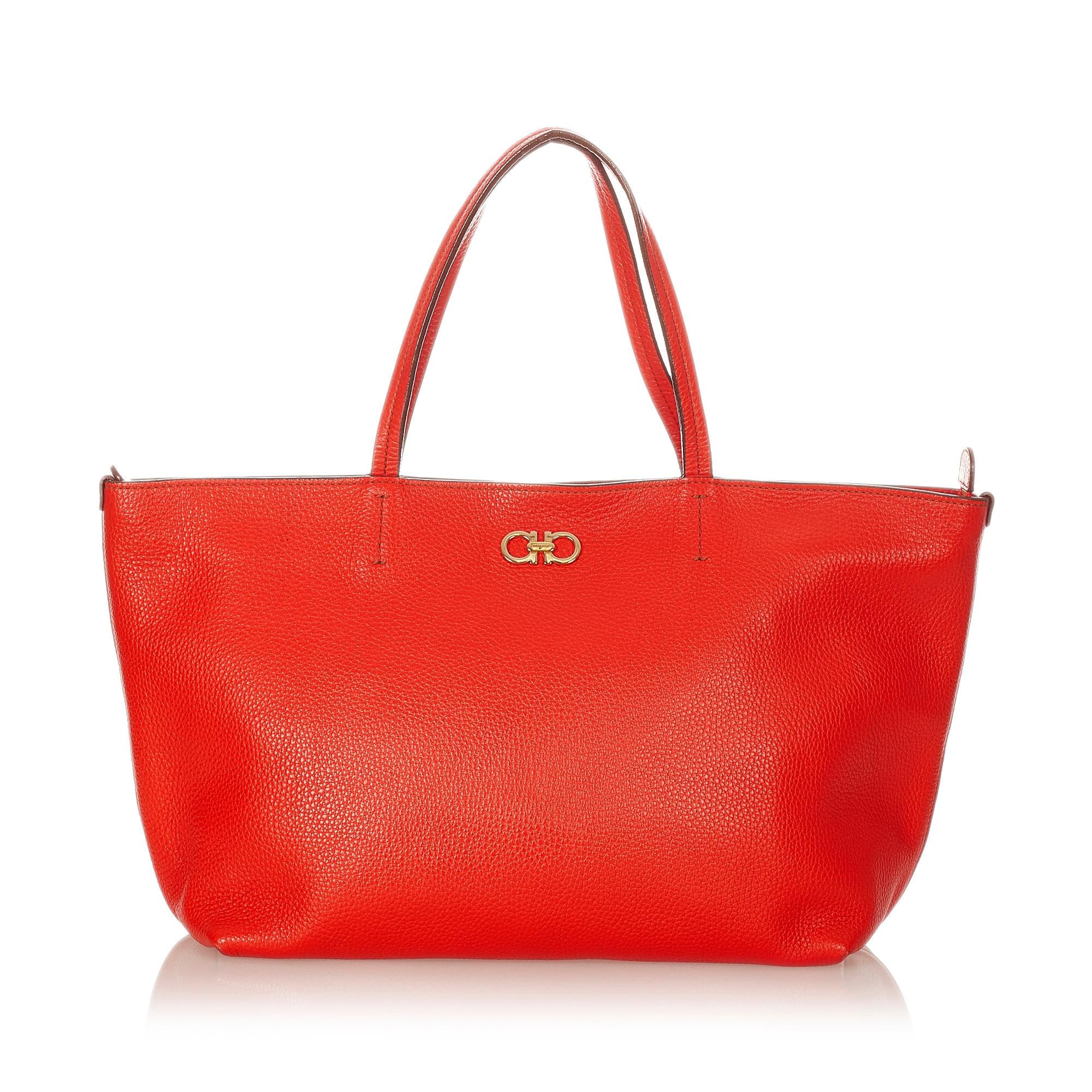 Salvatore Ferragamo Bice Leather Tote Bag (SHG-23825)