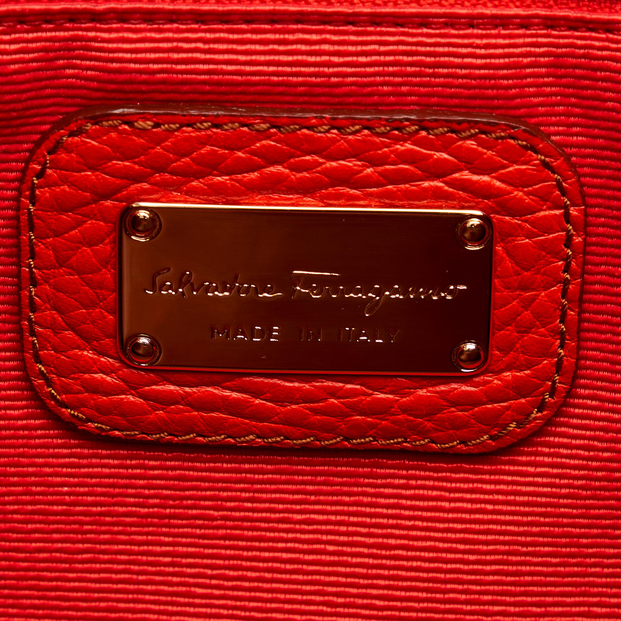 Salvatore Ferragamo Bice Leather Tote Bag (SHG-23825)