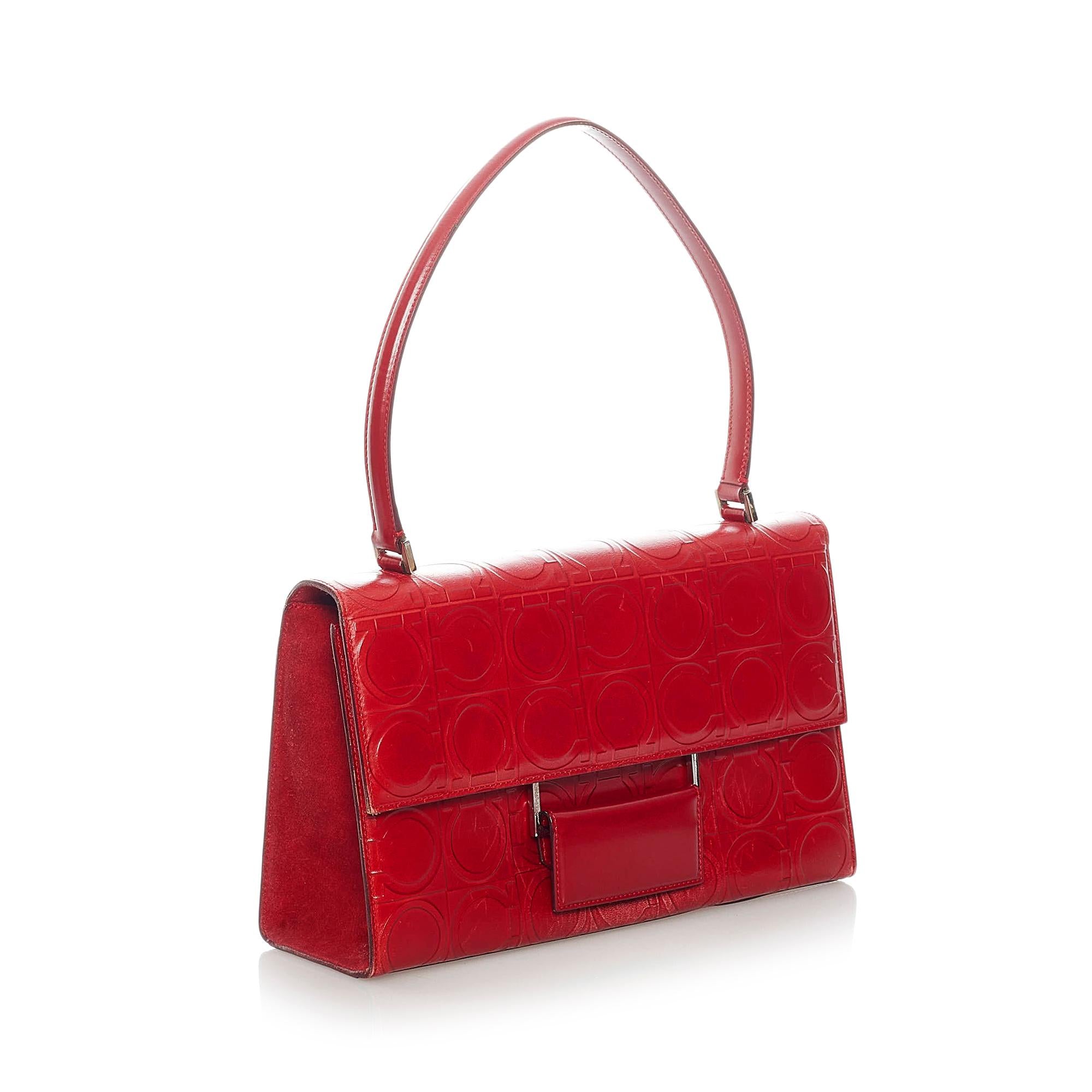 Salvatore Ferragamo Embossed Gancini Leather Shoulder Bag (SHG-31725)