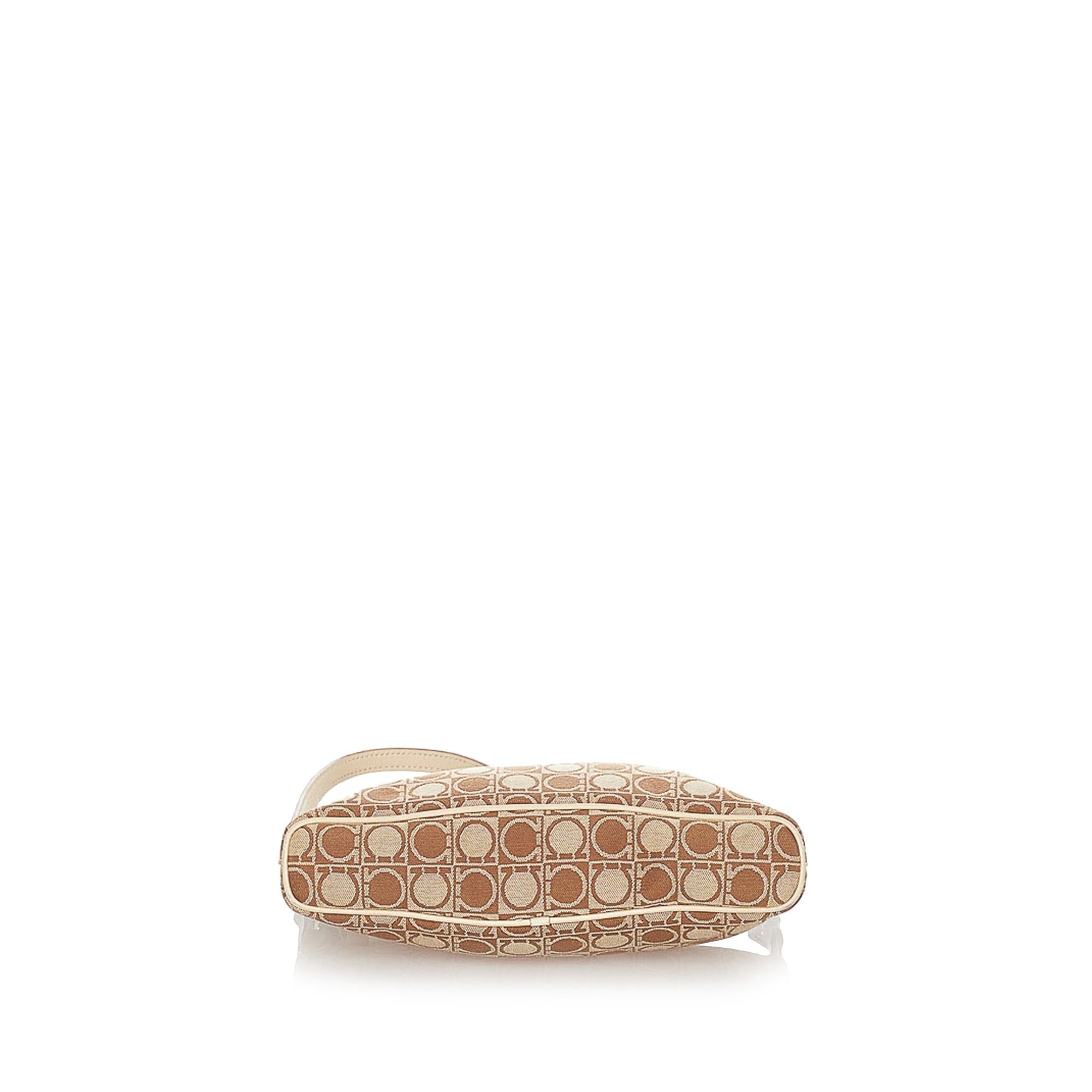 Salvatore Ferragamo Gancini Canvas Baguette (SHG-21547)