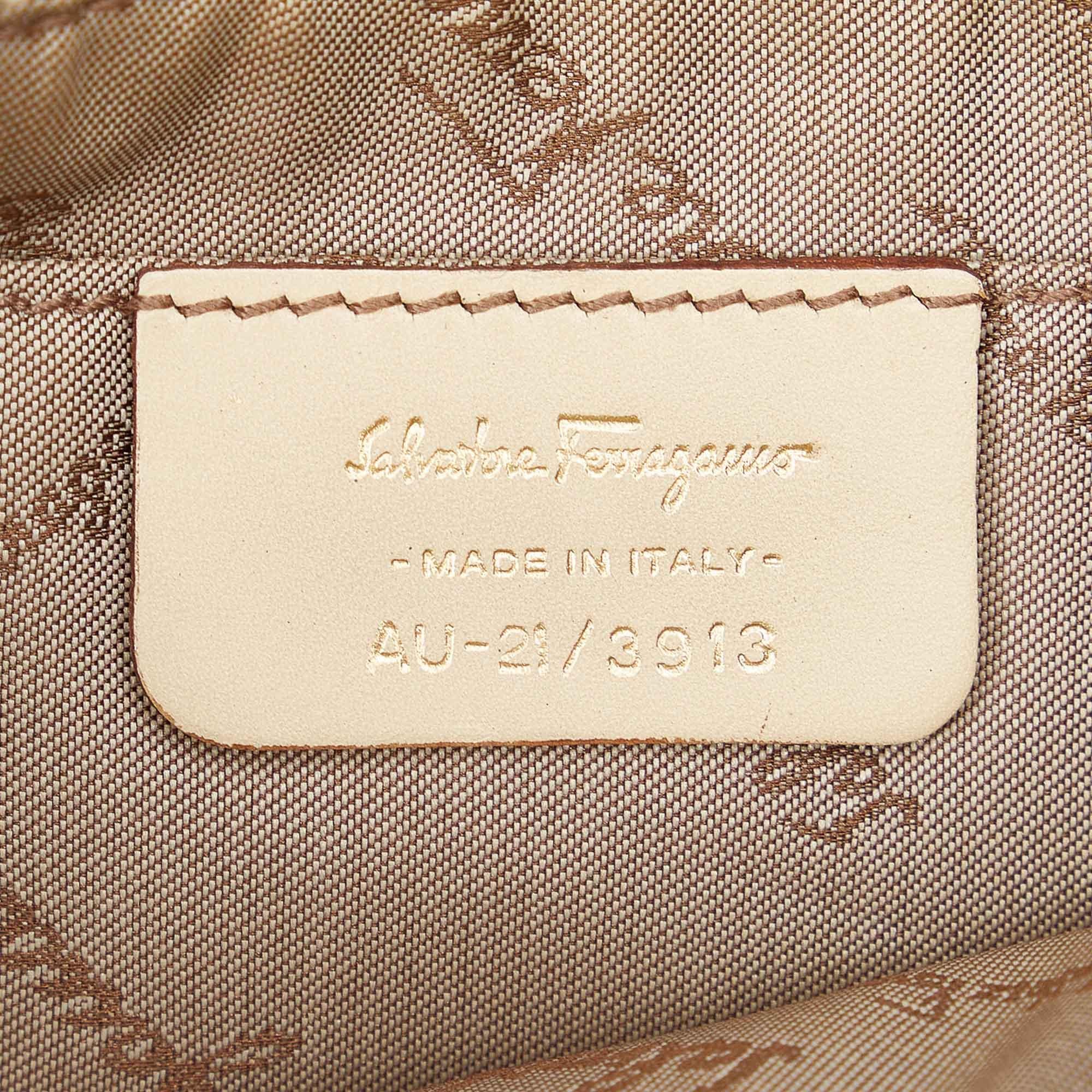 Salvatore Ferragamo Gancini Canvas Baguette (SHG-21547)