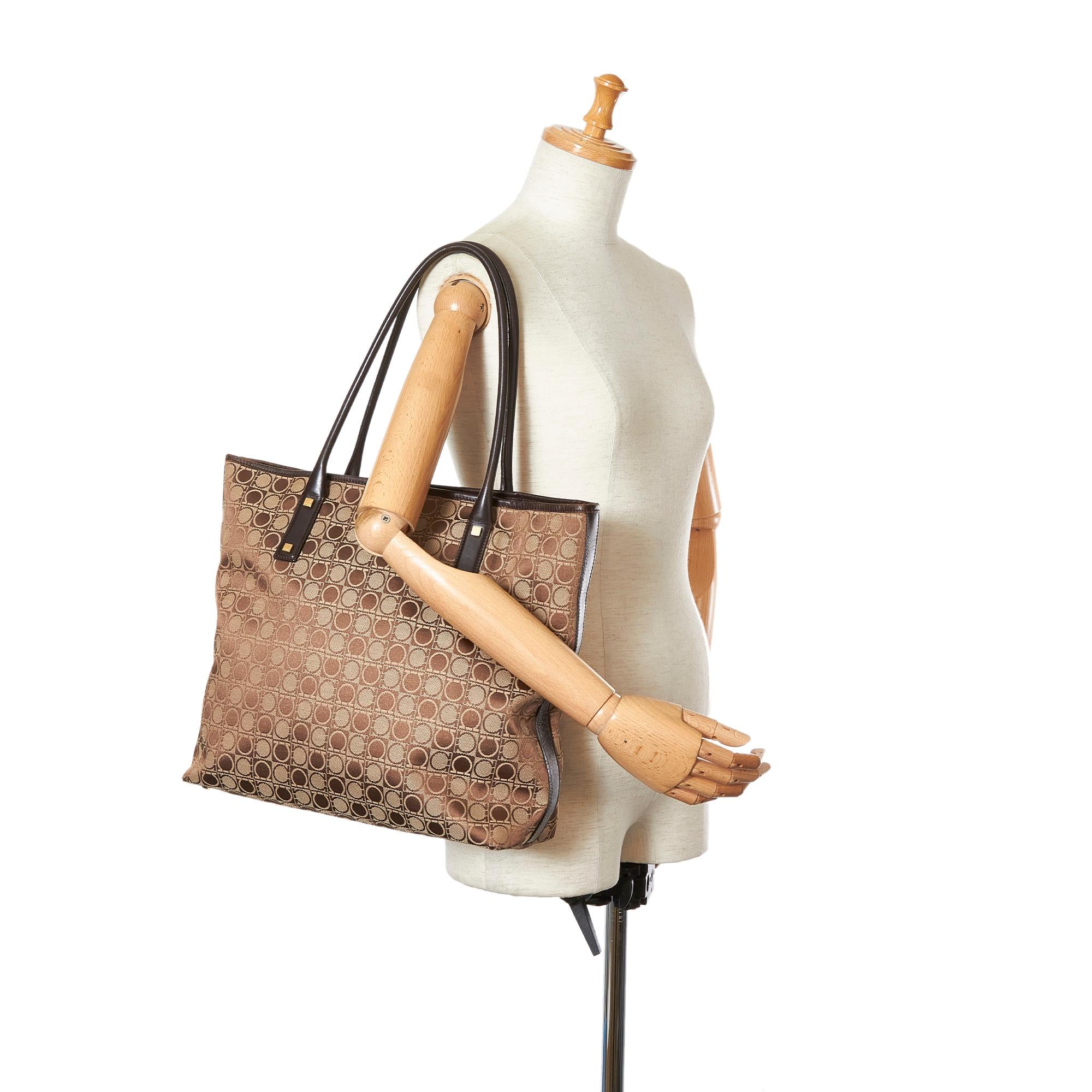 Salvatore Ferragamo Gancini Canvas Tote Bag (SHG-26099)