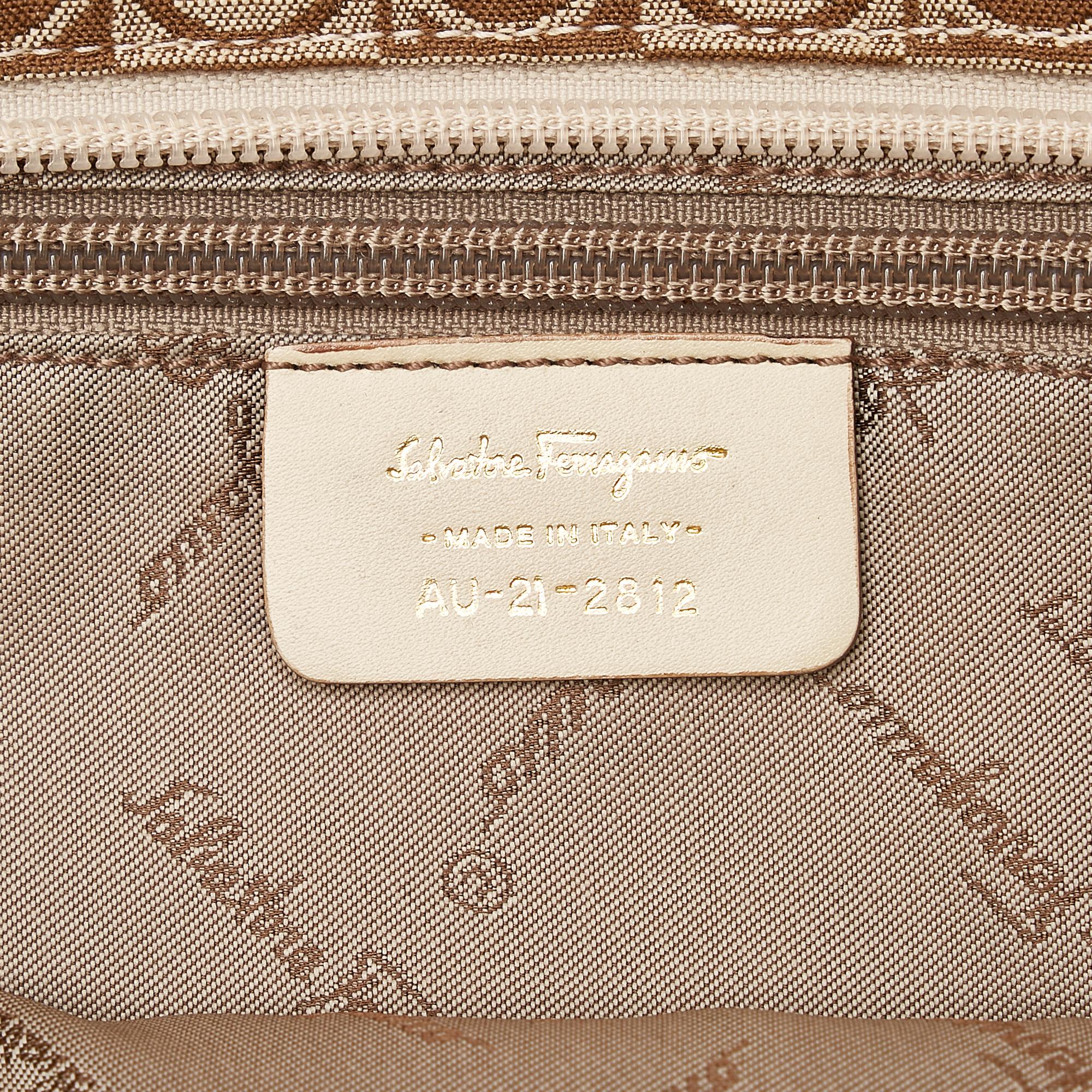 Salvatore Ferragamo Gancini Canvas Tote Bag (SHG-29486)