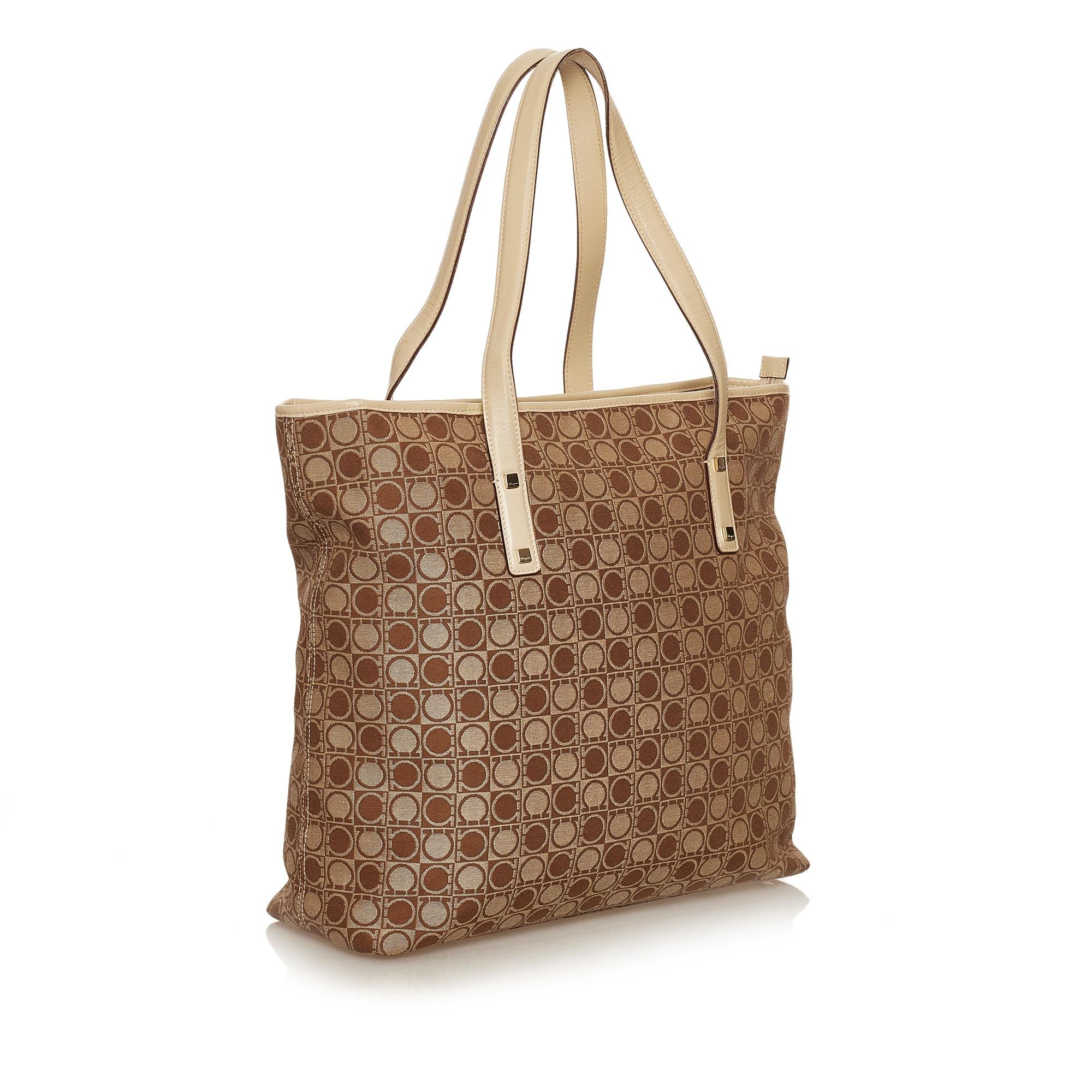 Salvatore Ferragamo Gancini Canvas Tote Bag (SHG-29486)