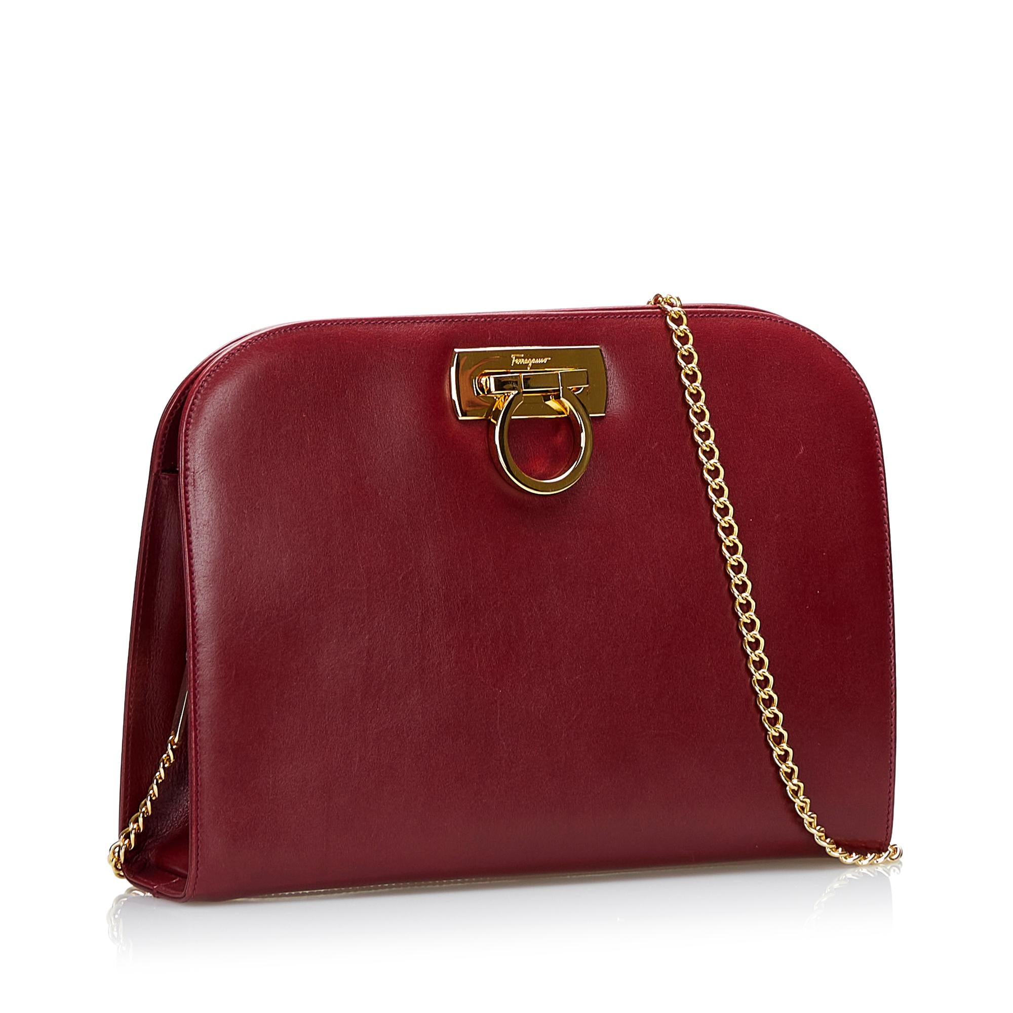 Salvatore Ferragamo Gancini Leather Chain Crossbody Bag (SHG-37925)