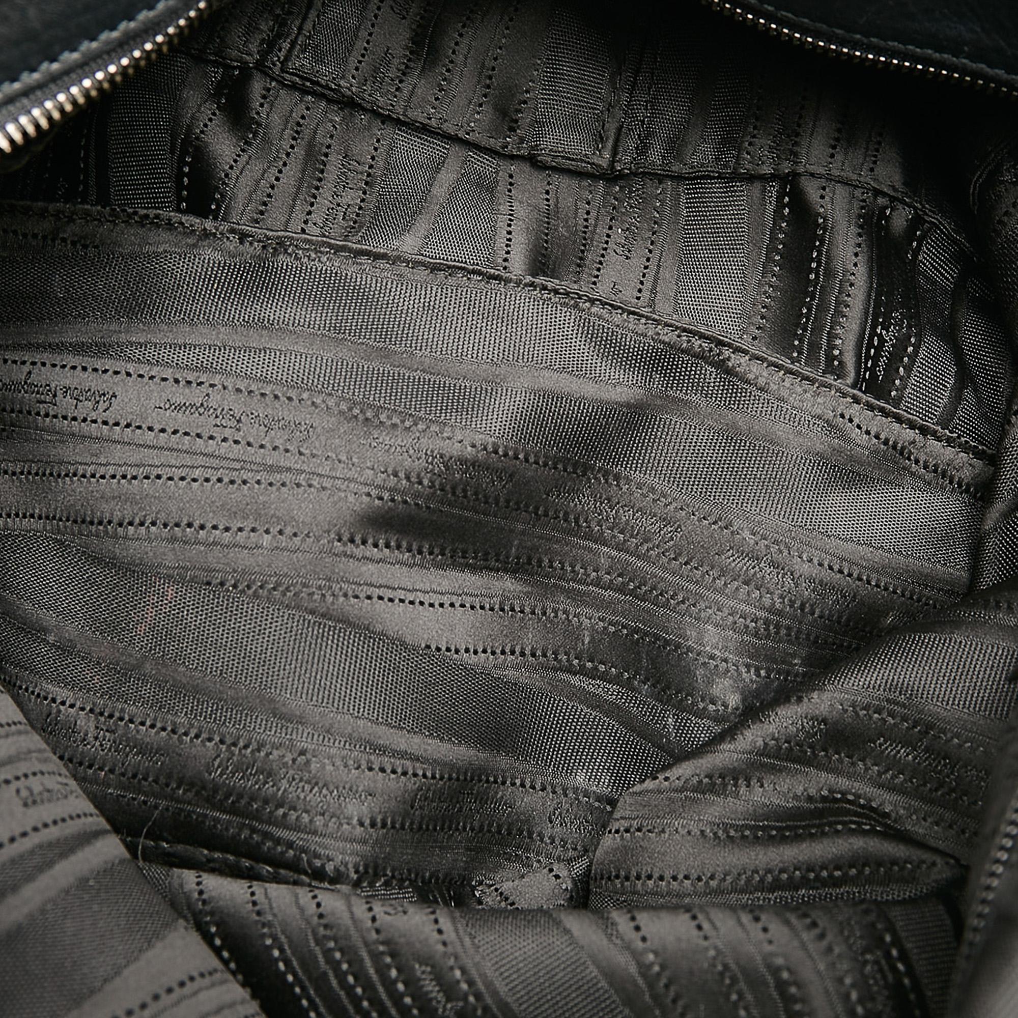 Salvatore Ferragamo Gancini Leather Handbag (SHG-26951)