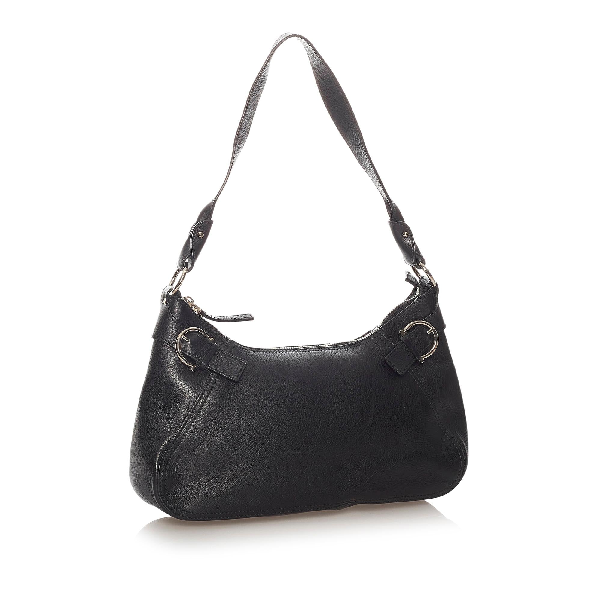 Salvatore Ferragamo Gancini Leather Shoulder Bag (SHG-27990)