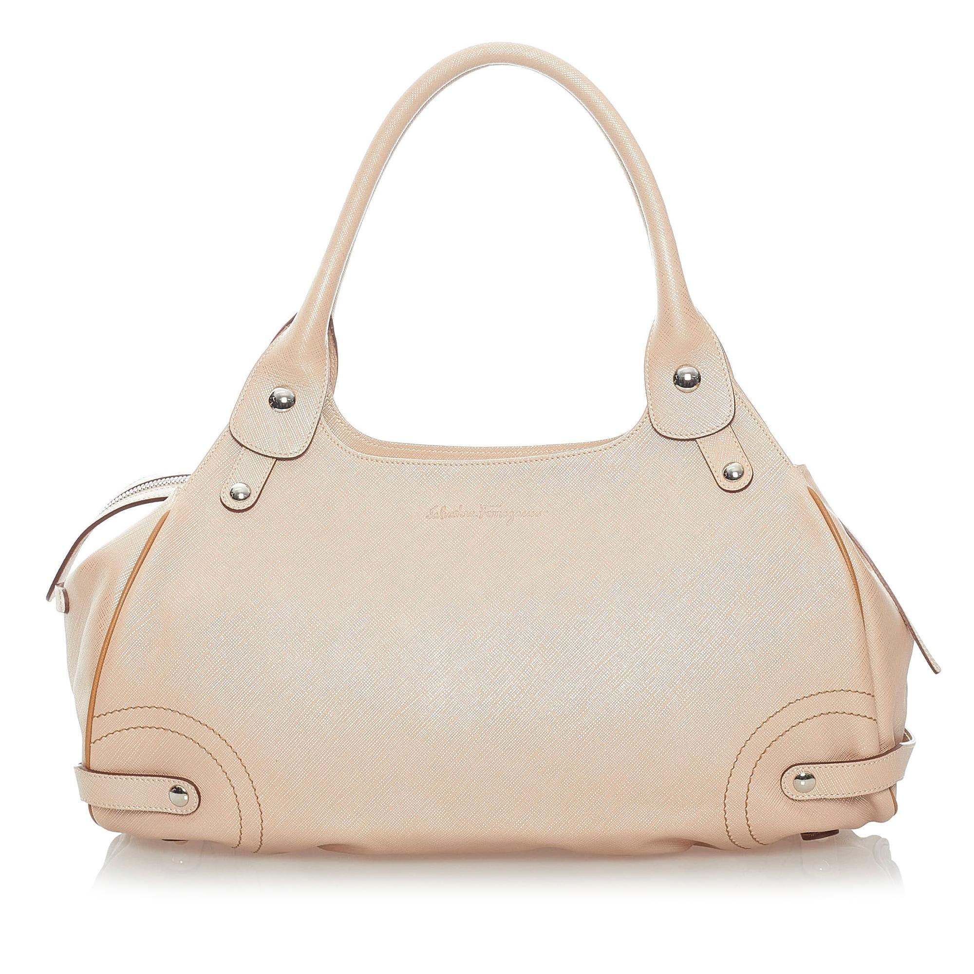 Salvatore Ferragamo Gancini Leather Tote Bag (SHG-32845)