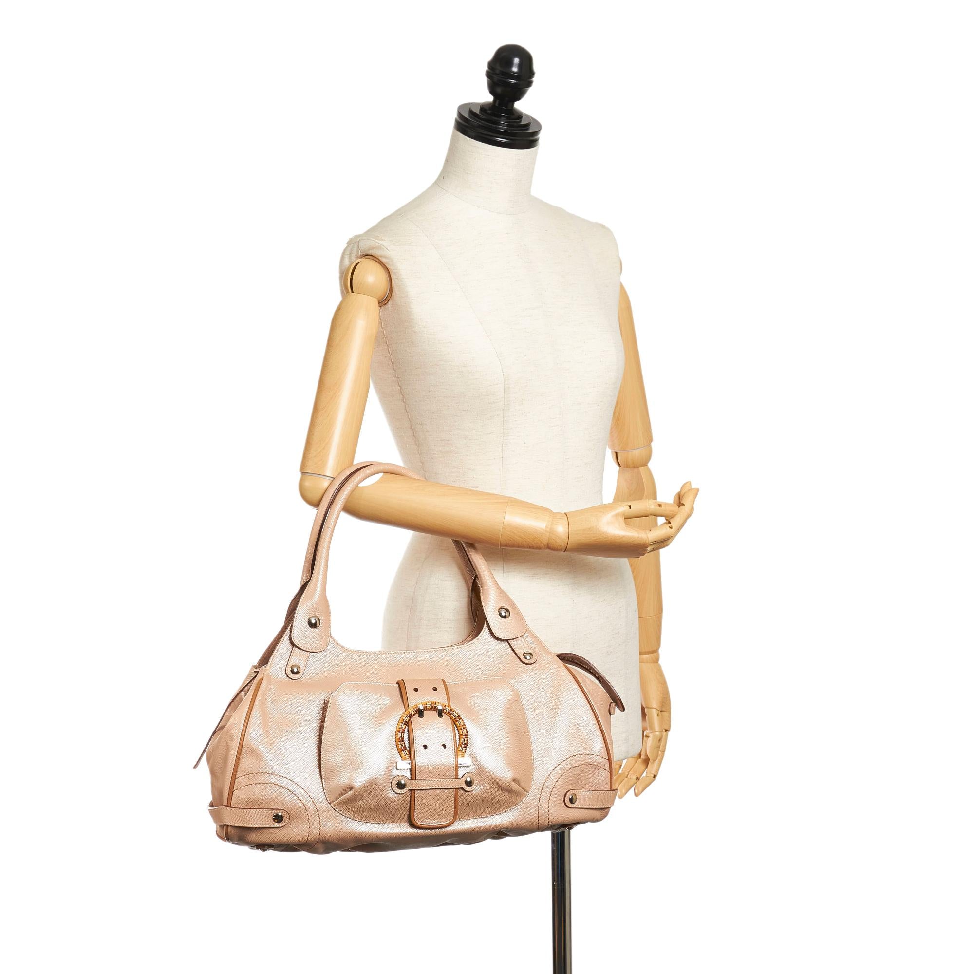 Salvatore Ferragamo Gancini Leather Tote Bag (SHG-32845)