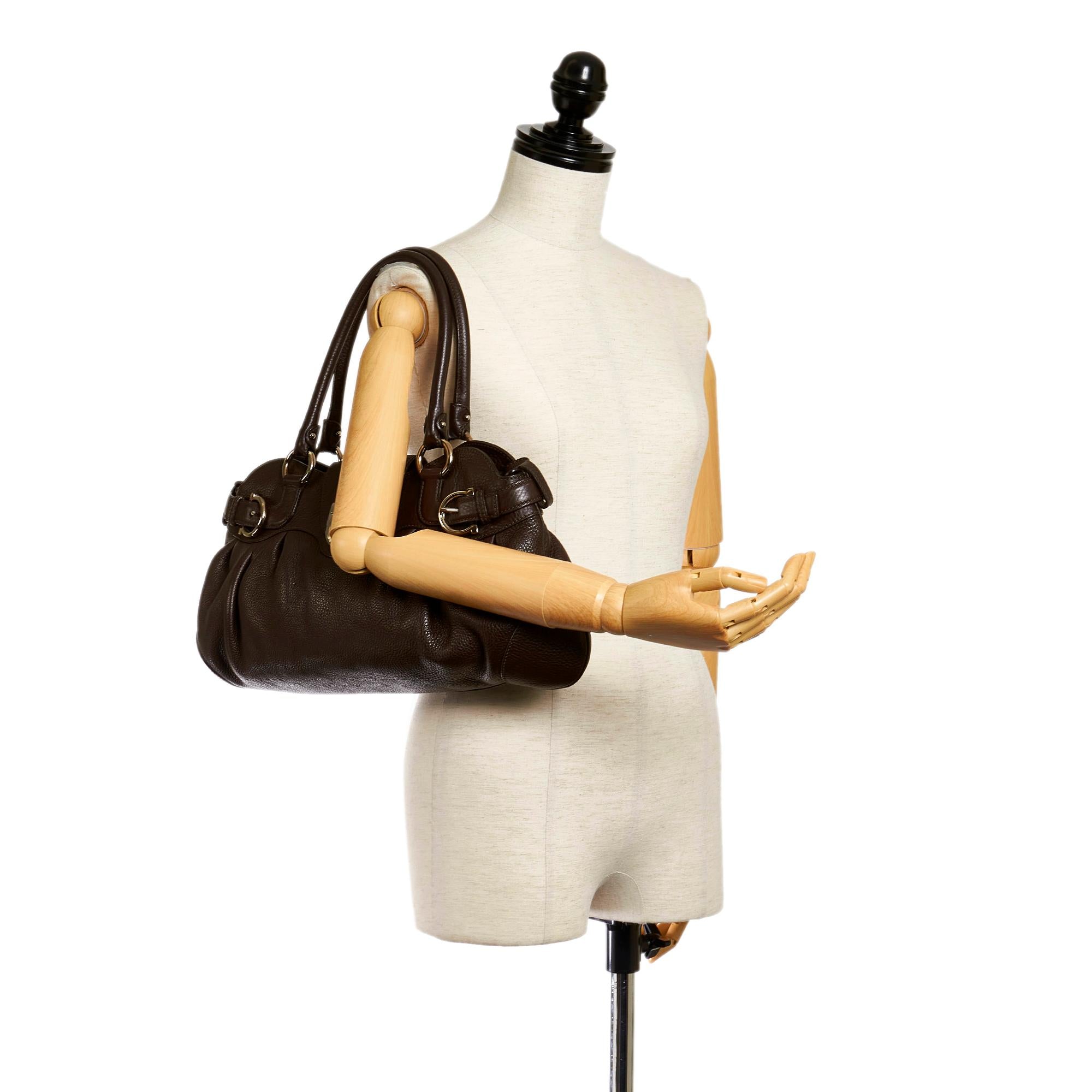 Salvatore Ferragamo Gancini Marisa Leather Shoulder Bag (SHG-28877)