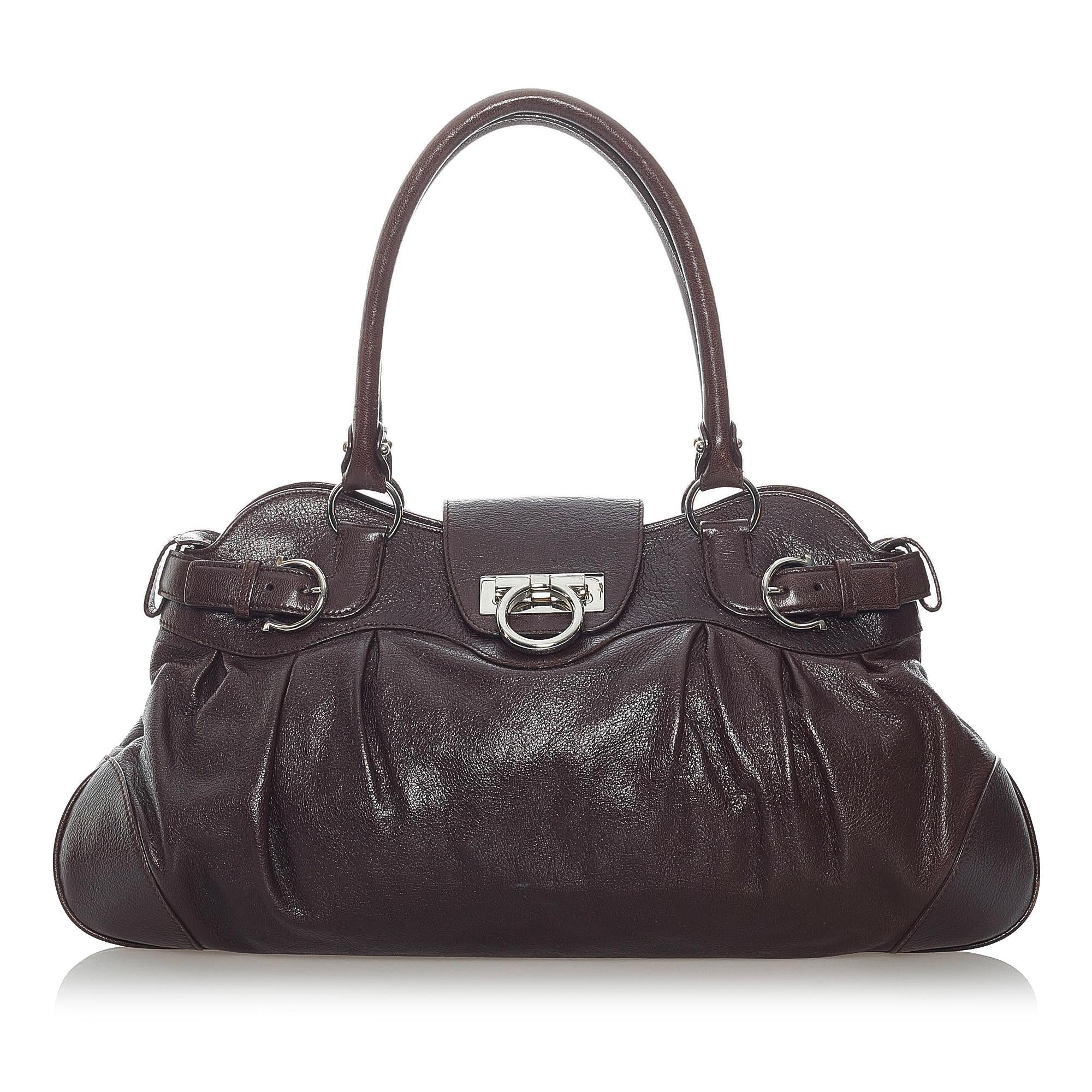 Salvatore Ferragamo Gancini Marisa Leather Shoulder Bag (SHG-32643)
