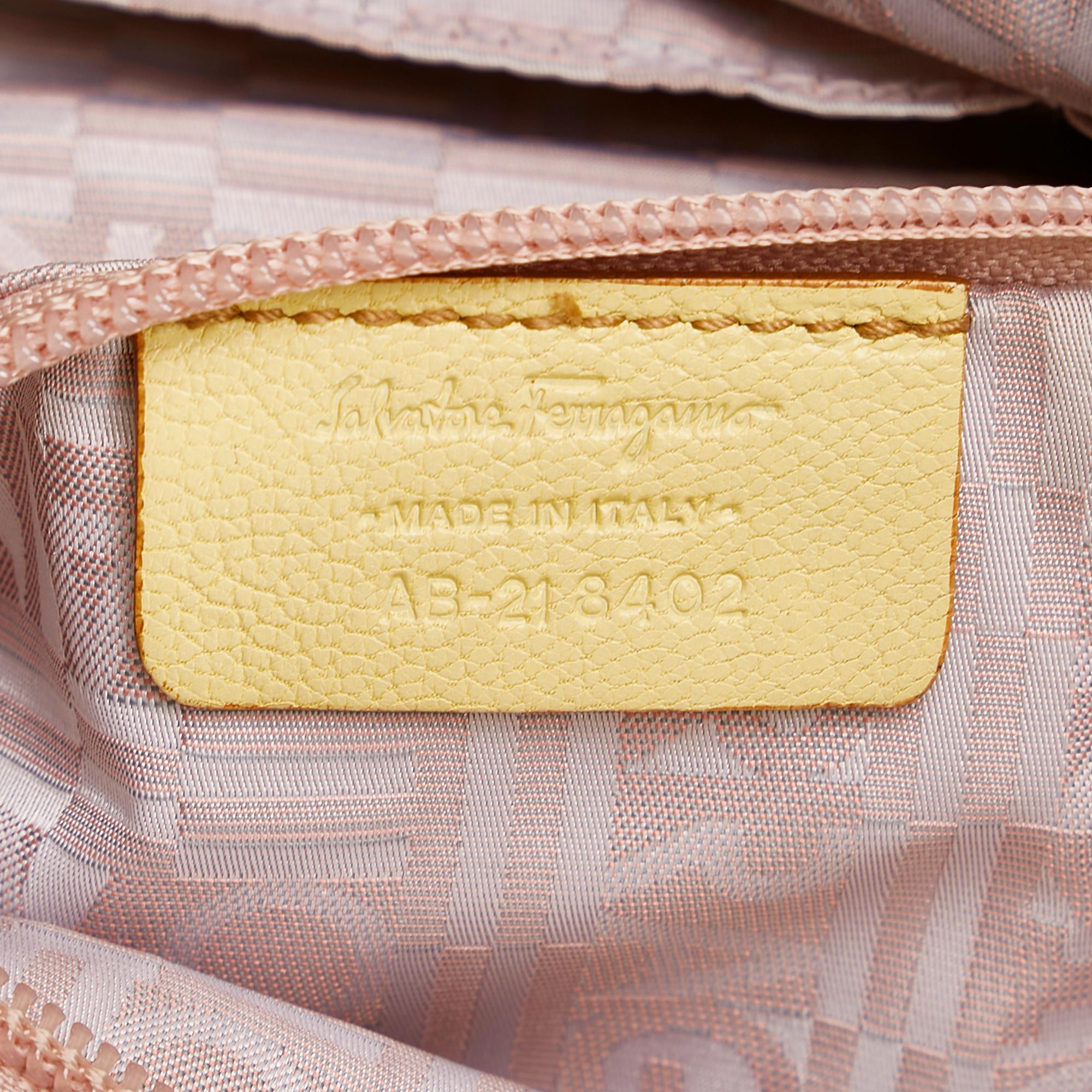 Salvatore Ferragamo Gancini Marisa (SHG-35252)