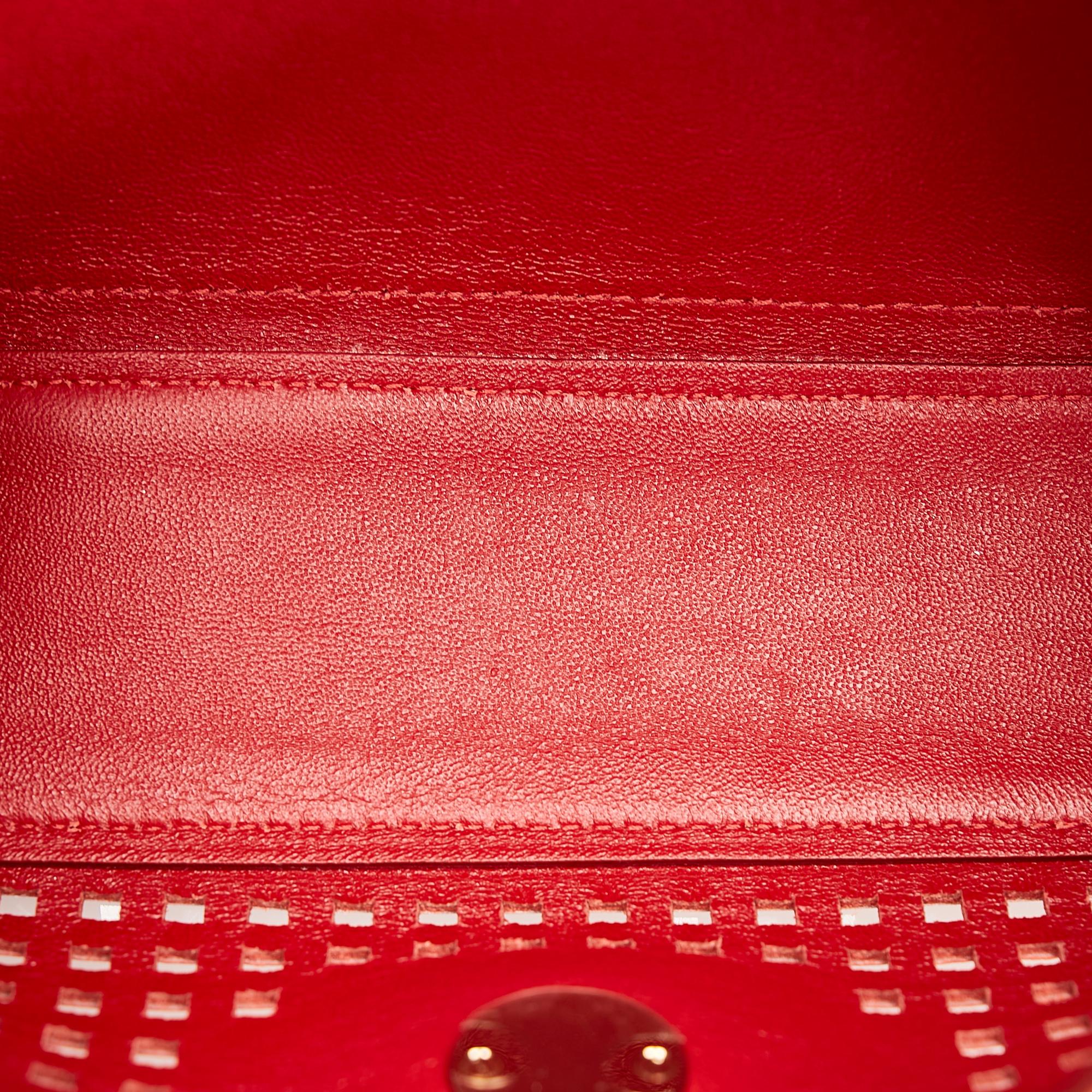 Salvatore Ferragamo Gancini Perforated Leather Chain Shoulder Bag (SHG-36799)