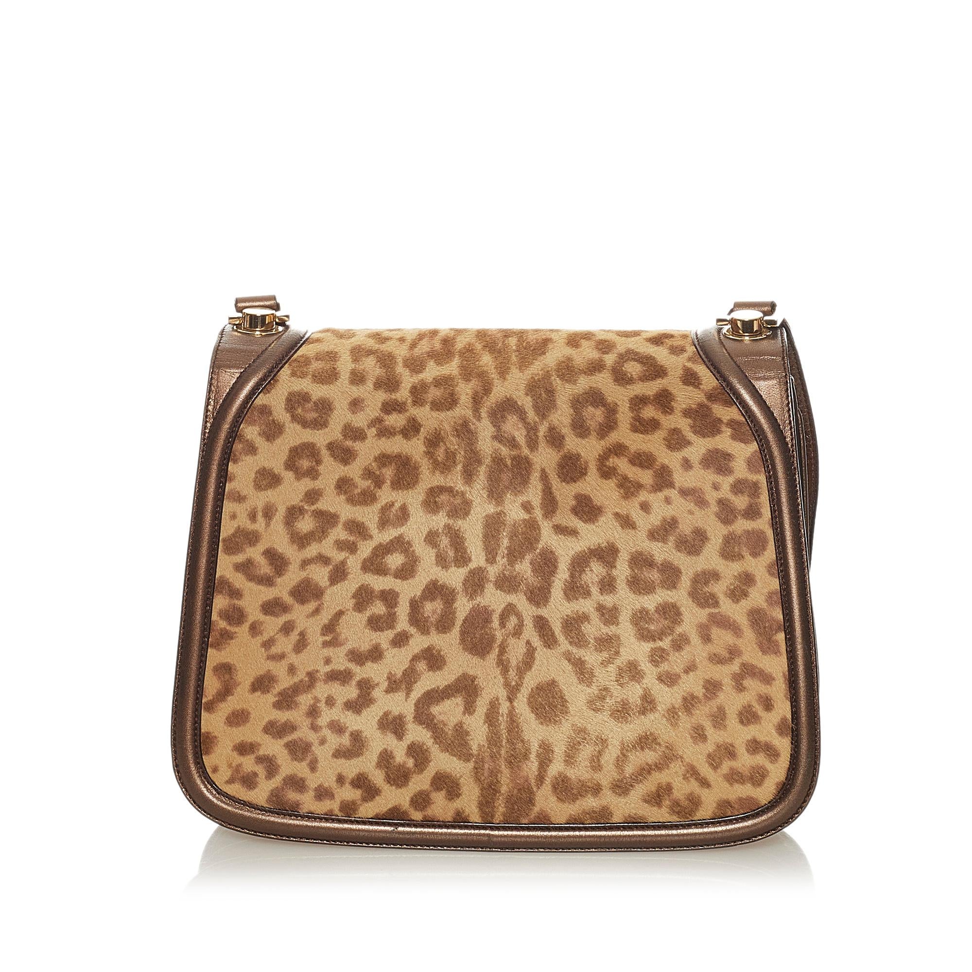 Salvatore Ferragamo Gancini Printed Leather Shoulder Bag (SHG-27815)