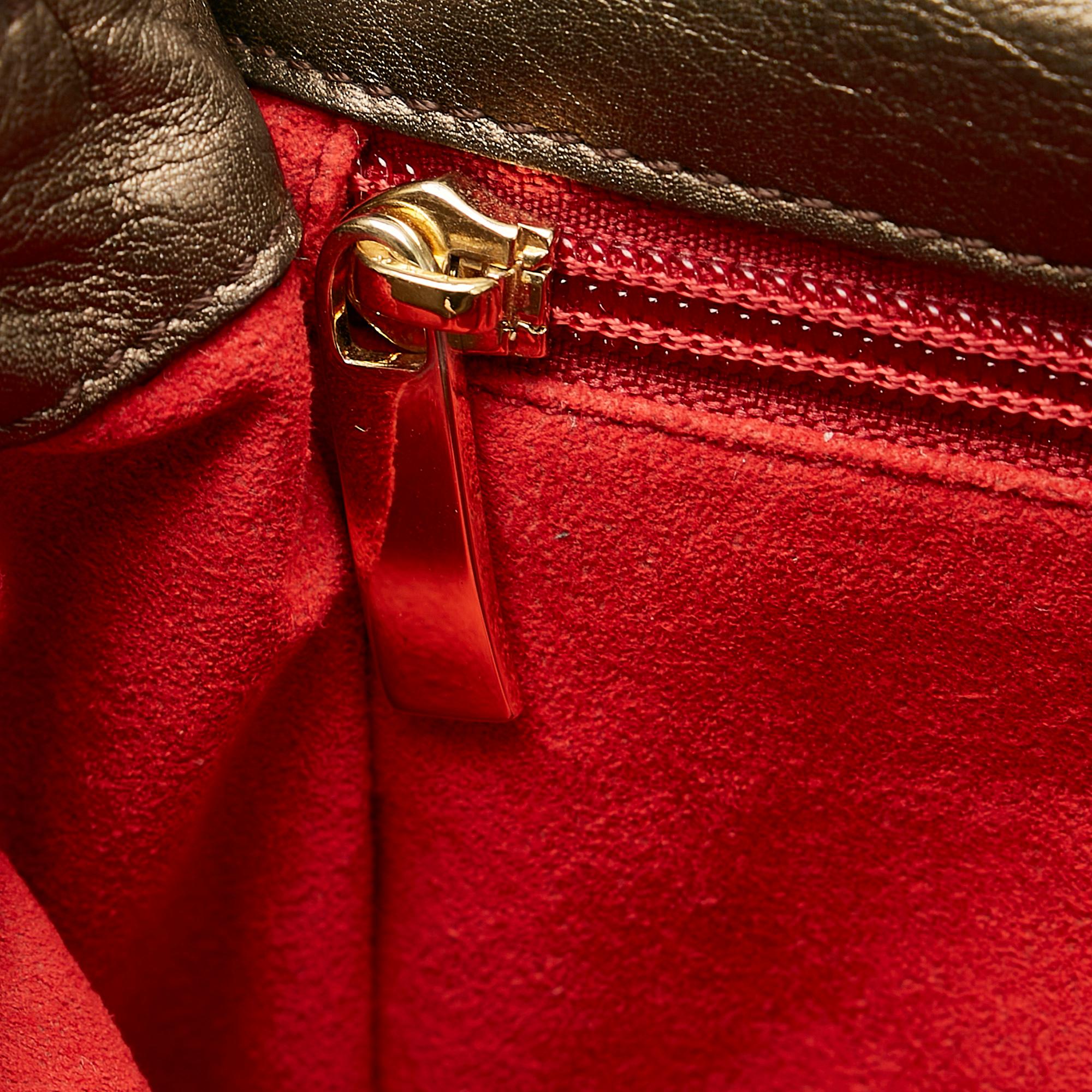 Salvatore Ferragamo Gancini Printed Leather Shoulder Bag (SHG-27815)