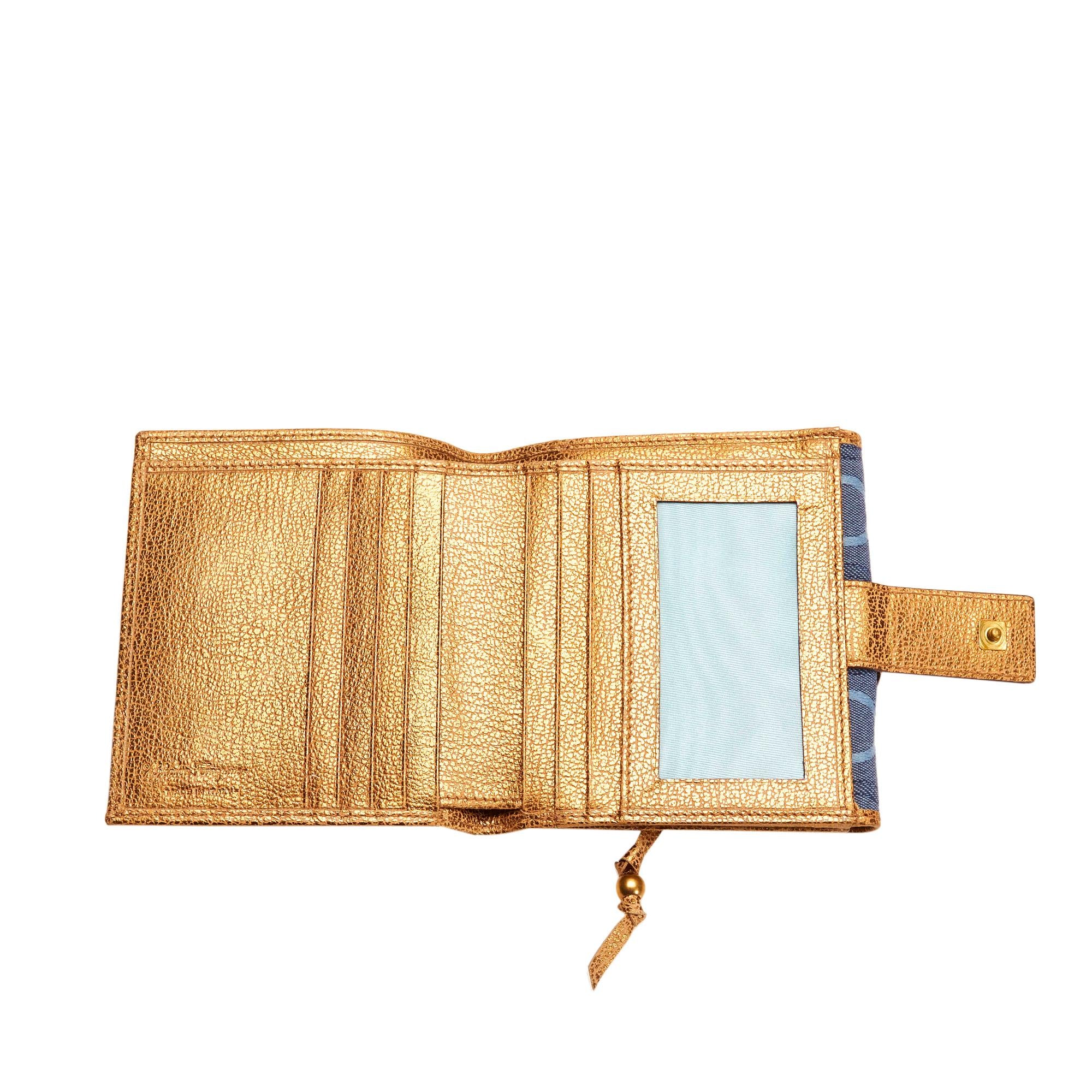 Salvatore Ferragamo Gancini Small Wallet (SHG-34951)