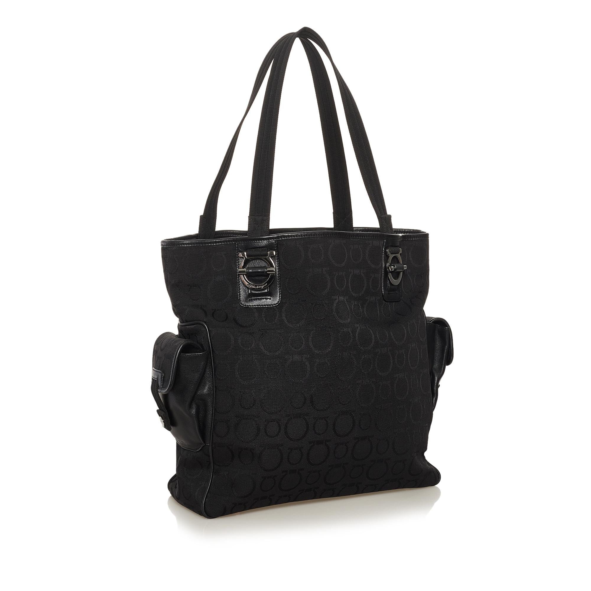 Salvatore Ferragamo Gancini Tote Bag (SHG-35023)