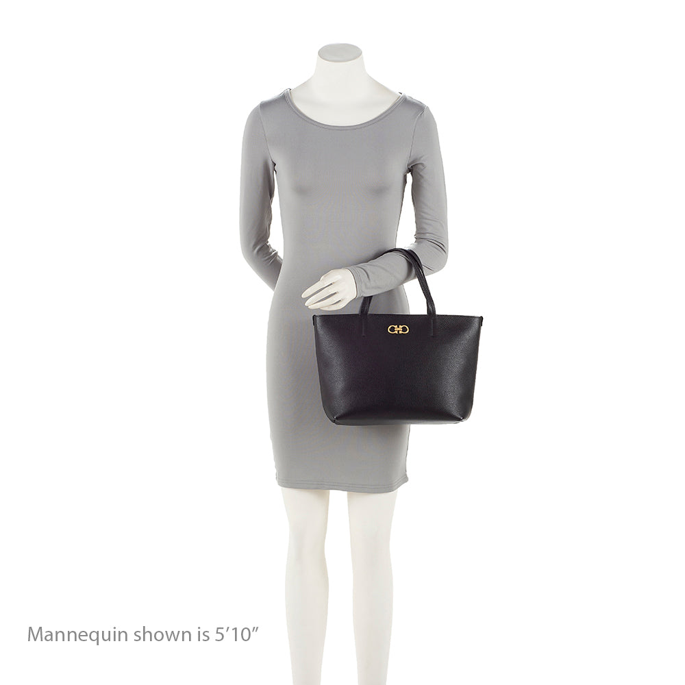 Salvatore Ferragamo Leather Gavina Small Tote (SHF-20398)