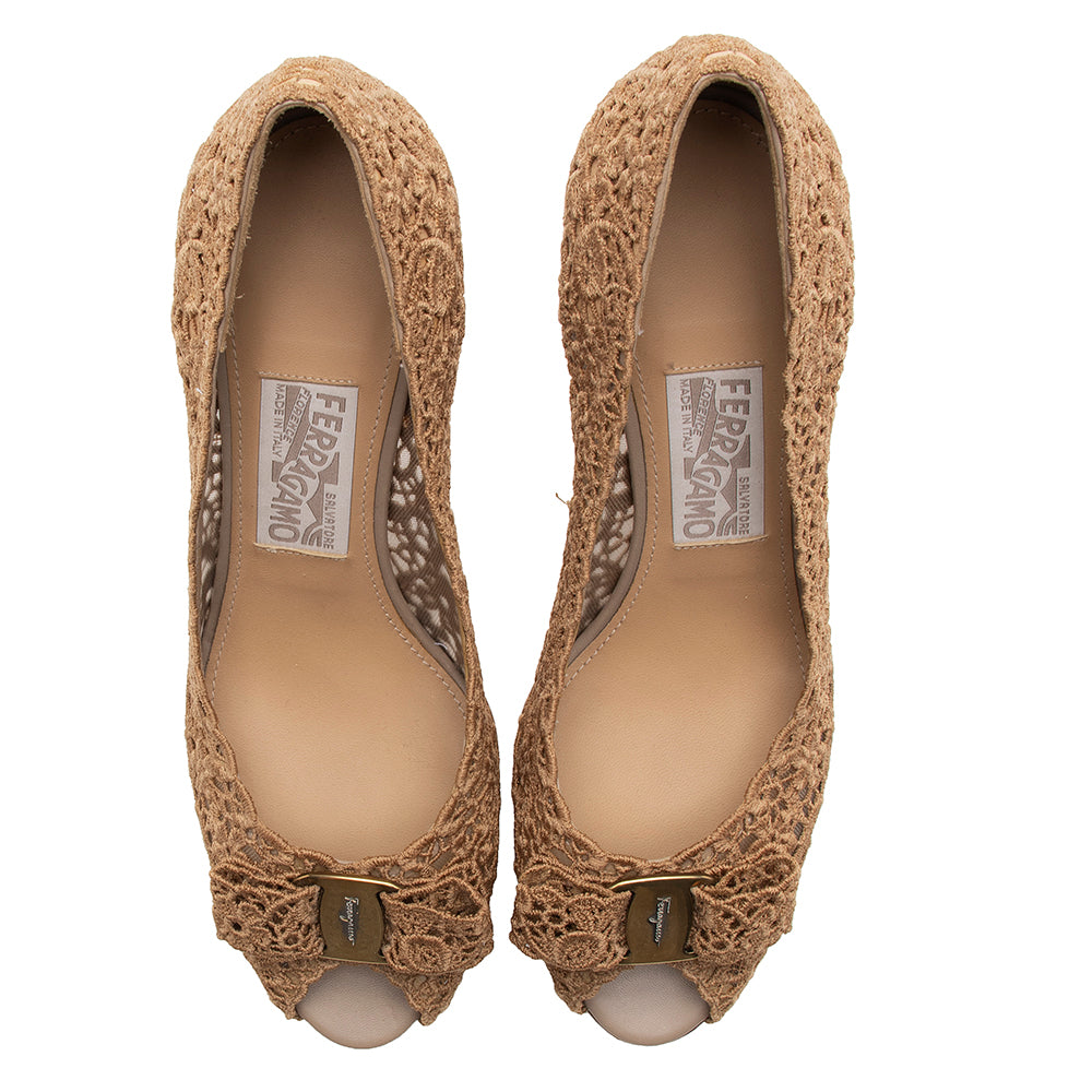 Salvatore Ferragamo Lace Peep-Toe Pumps - Size 10 / 40 (SHF-17200)
