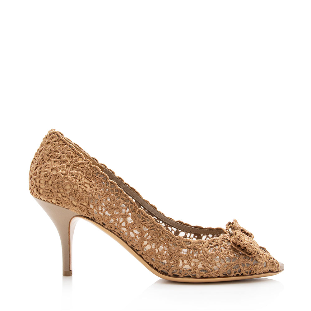 Salvatore Ferragamo Lace Peep-Toe Pumps - Size 10 / 40 (SHF-17200)