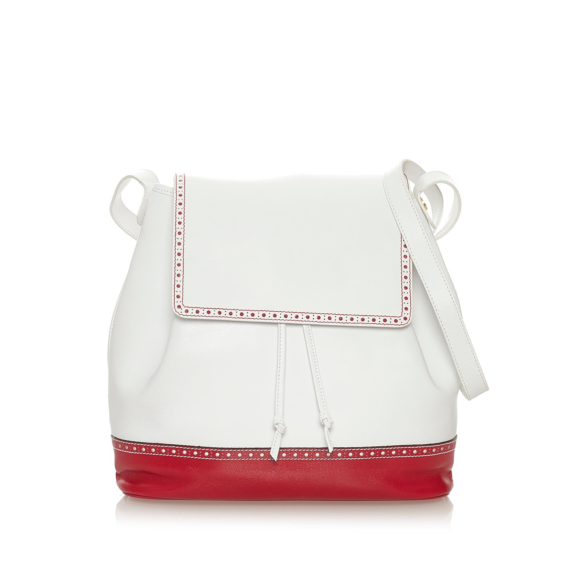 Salvatore Ferragamo Leather Crossbody (SHG-27569)