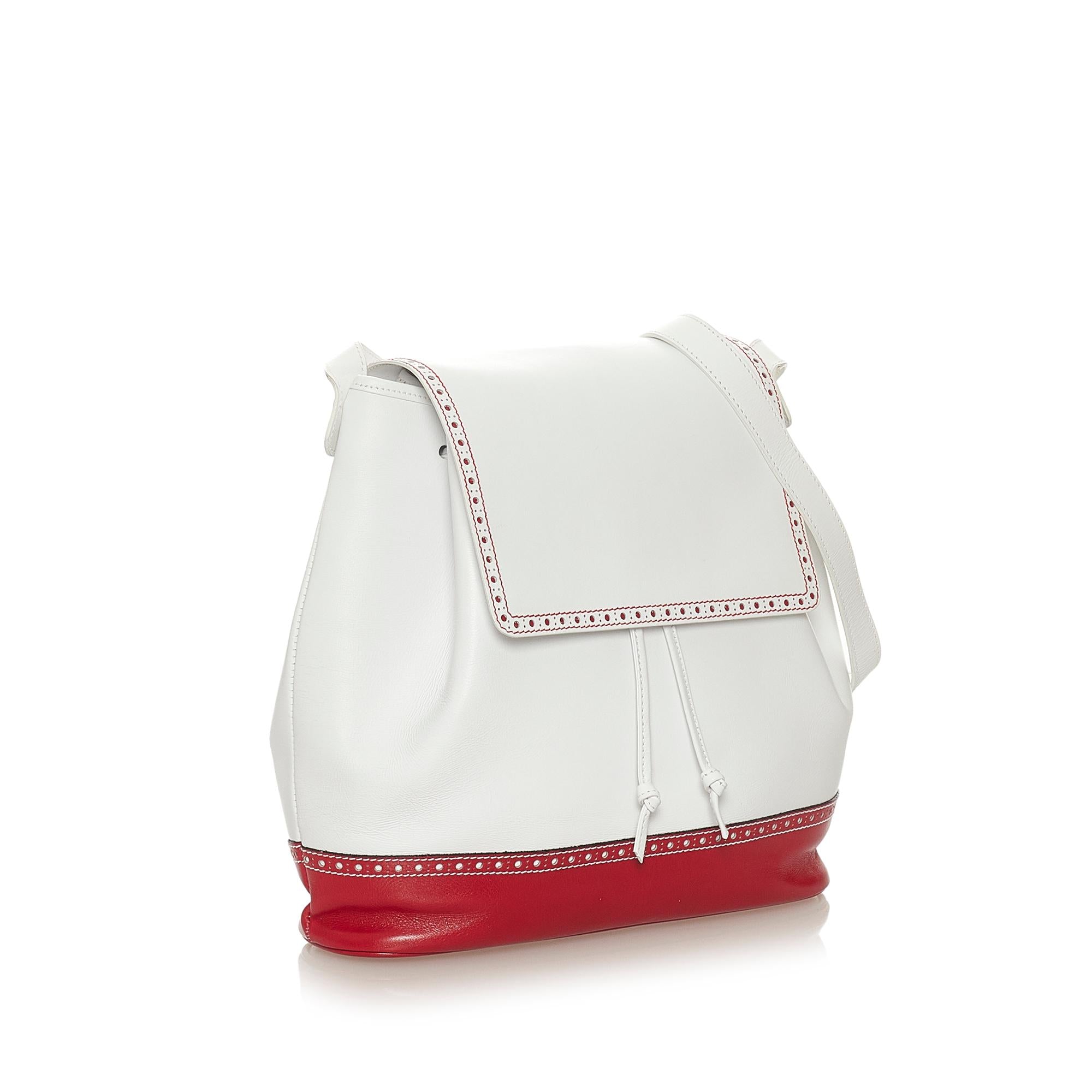 Salvatore Ferragamo Leather Crossbody (SHG-27569)