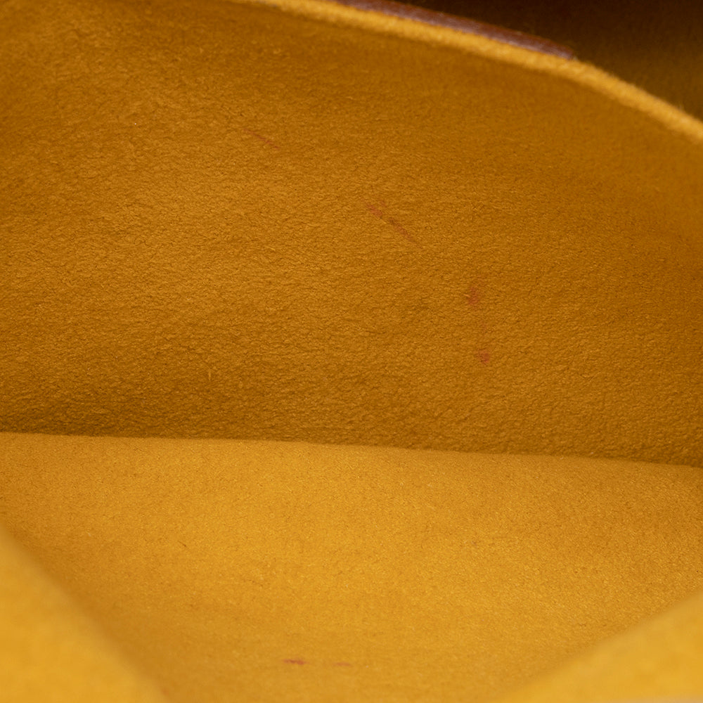 Salvatore Ferragamo Leather Cut Out Bucket Bag (SHF-19467)