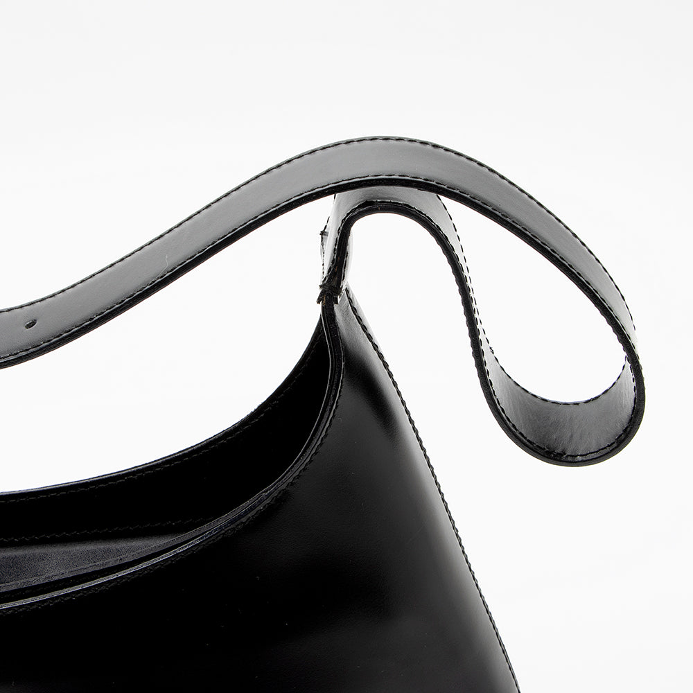 Salvatore Ferragamo Leather Gancini Medium Shoulder Bag (SHF-18271)