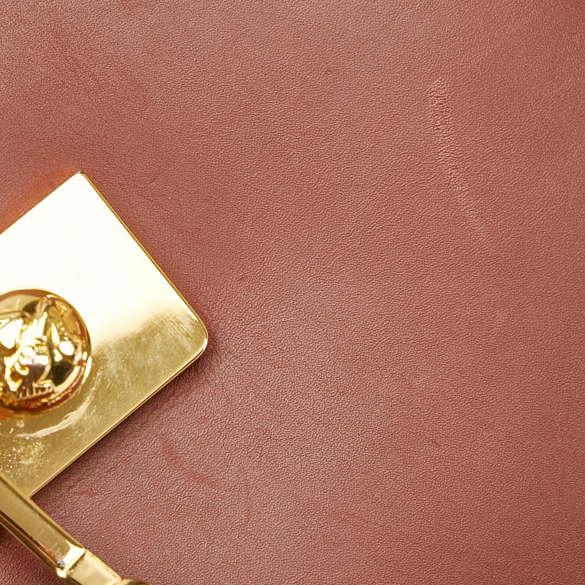 Salvatore Ferragamo Leather Satchel (SHG-OXoIGy)