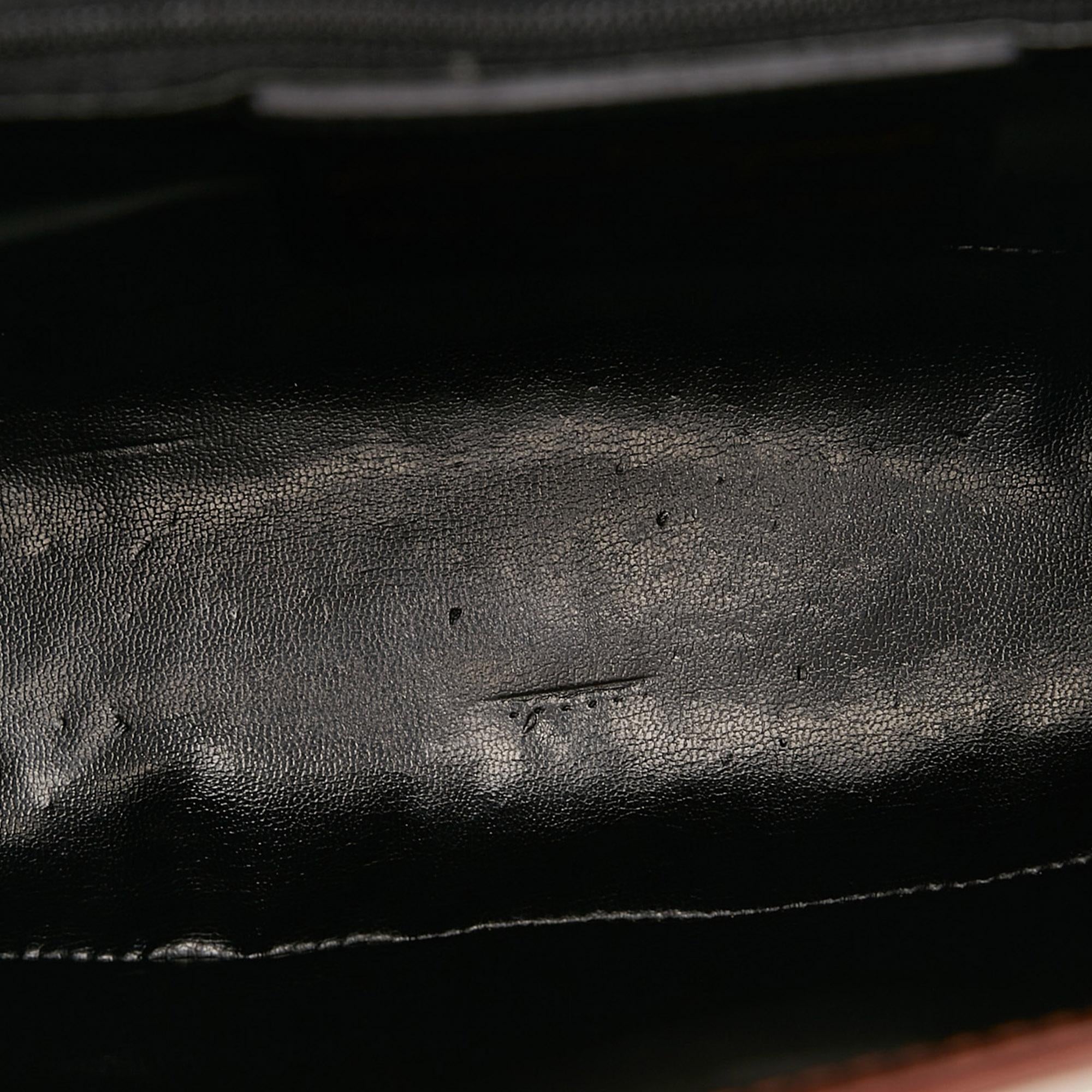 Salvatore Ferragamo Leather Satchel (SHG-OXoIGy)