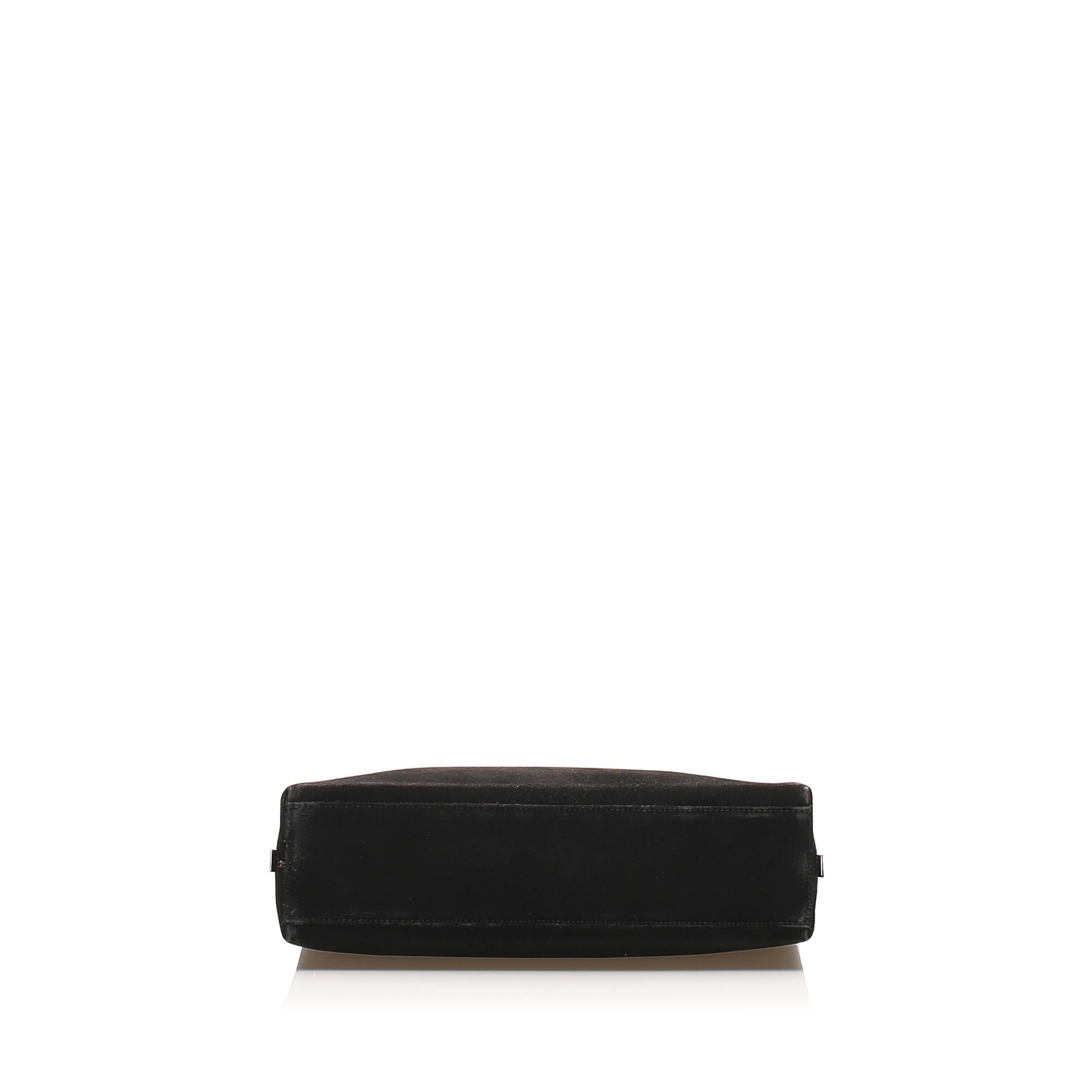 Salvatore Ferragamo Leather Shoulder Bag (SHG-31533)