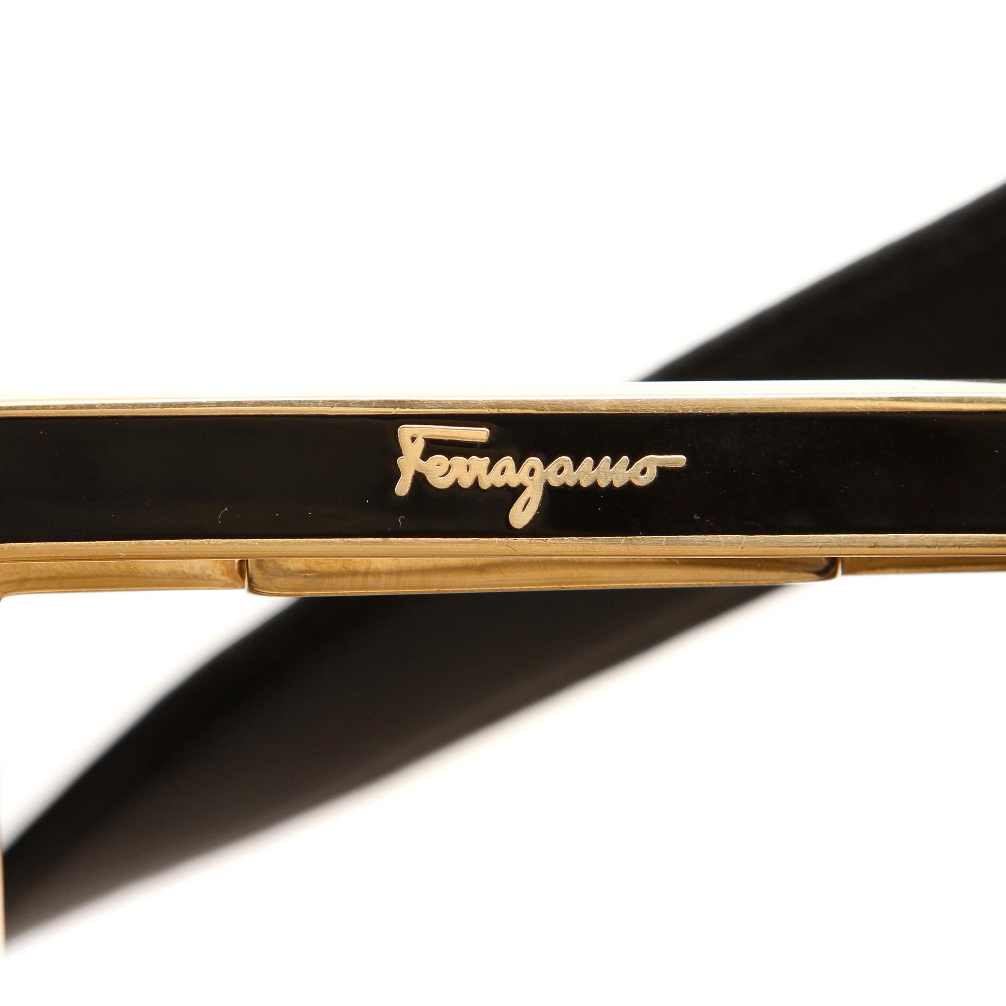 Salvatore Ferragamo Leather Tote (SHG-24010)