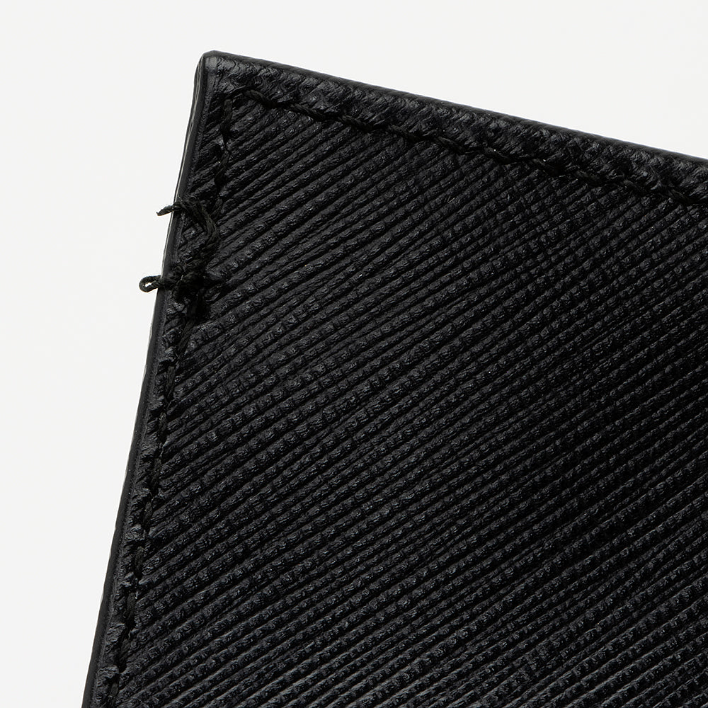 Salvatore Ferragamo Leather Vera Chain Tote (SHF-21123)