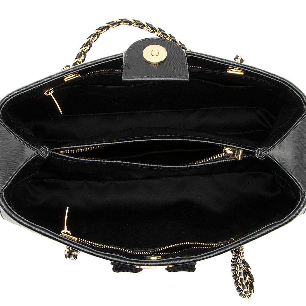 Salvatore Ferragamo Leather Vera Chain Tote (SHF-21123)