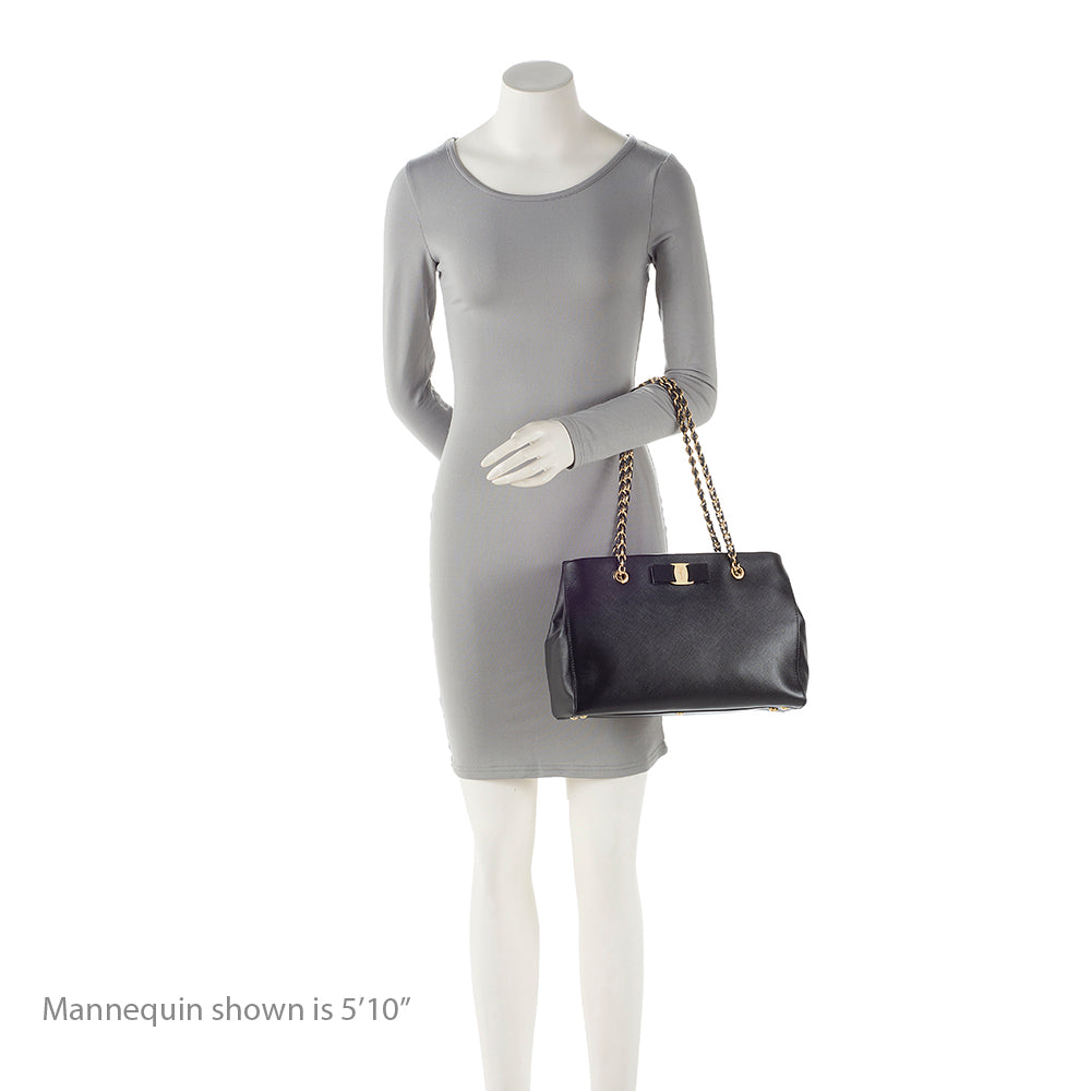 Salvatore Ferragamo Leather Vera Chain Tote (SHF-21123)