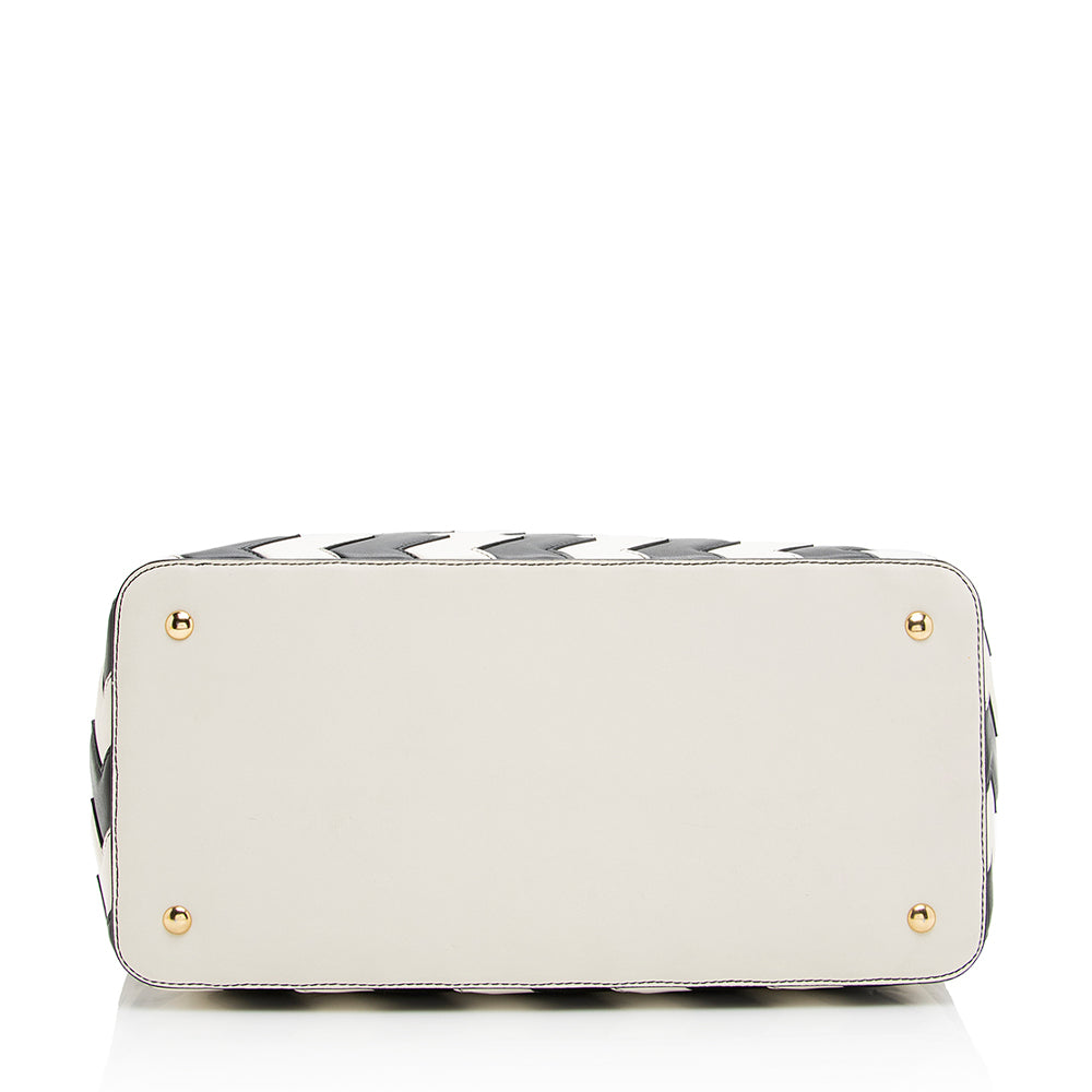 Salvatore Ferragamo Leather Zig Zag Tote (SHF-19260)