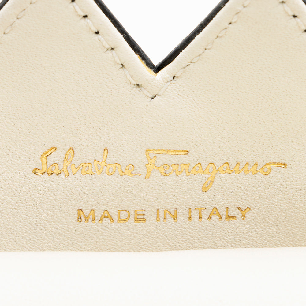Salvatore Ferragamo Leather Zig Zag Tote (SHF-19260)