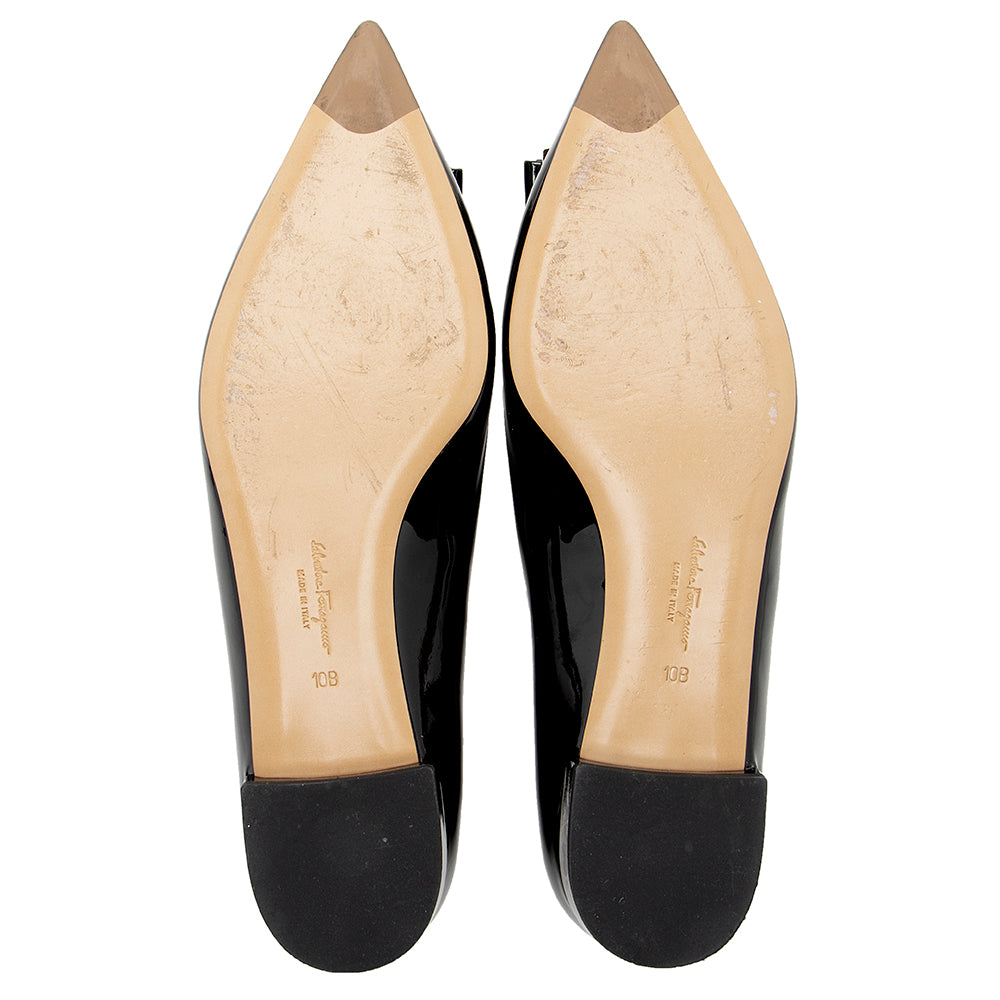 Salvatore Ferragamo Patent Leather Zeri Flats - Size 10B / 40B (SHF-18658)