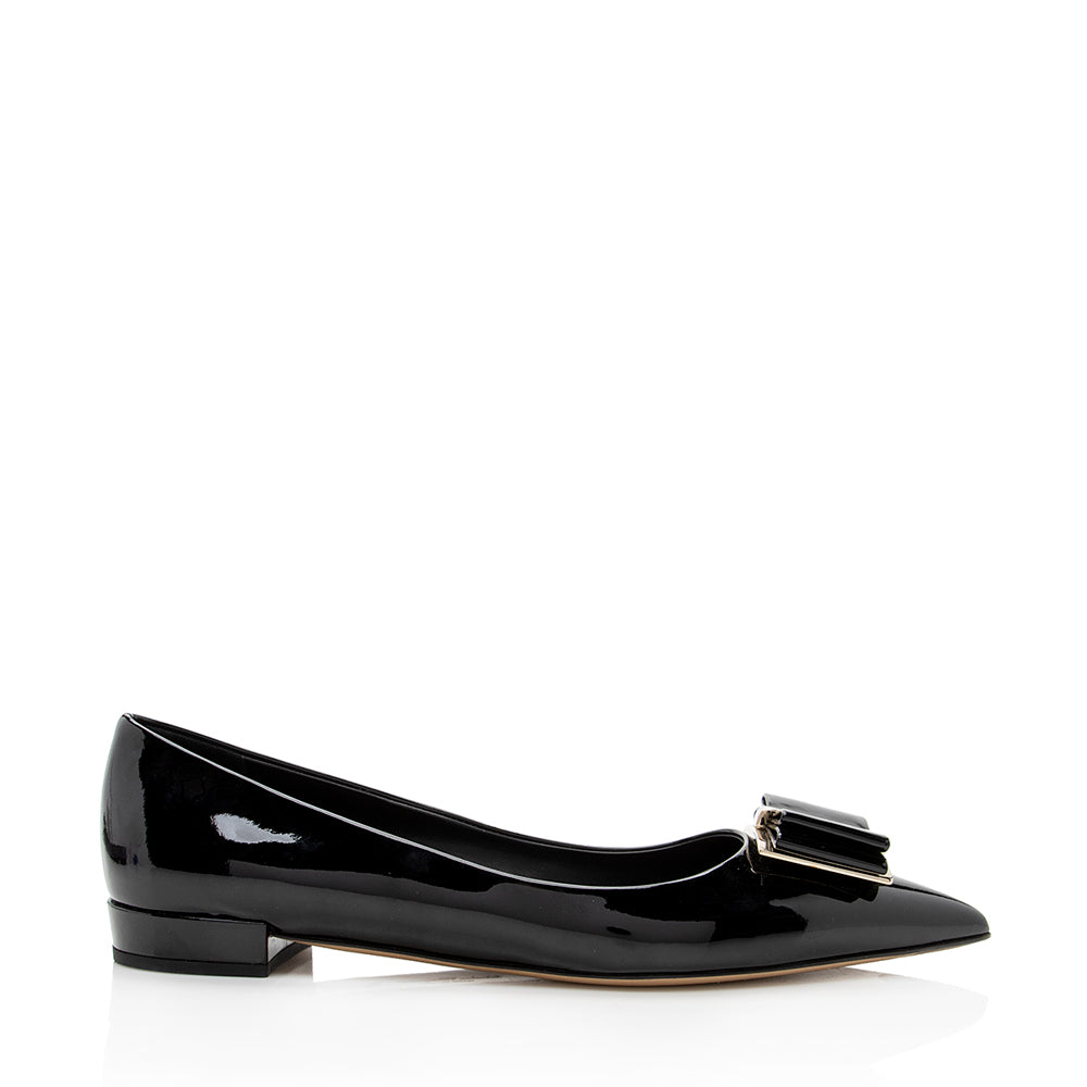 Salvatore Ferragamo Patent Leather Zeri Flats - Size 10B / 40B (SHF-18658)