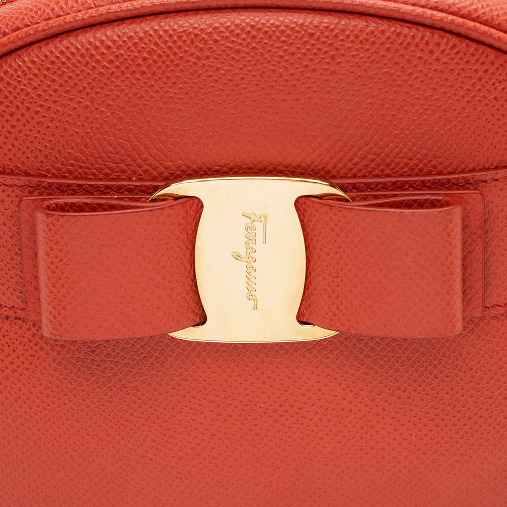 Salvatore Ferragamo Saffiano Leather Round Vara Crossbody Bag (SHF-16302)