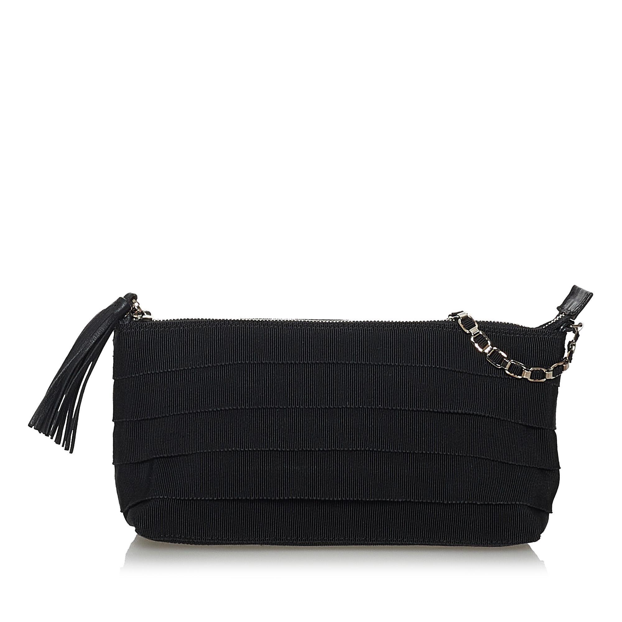 Salvatore Ferragamo Tiered Grosgrain Chain Shoulder Bag (SHG-28277)