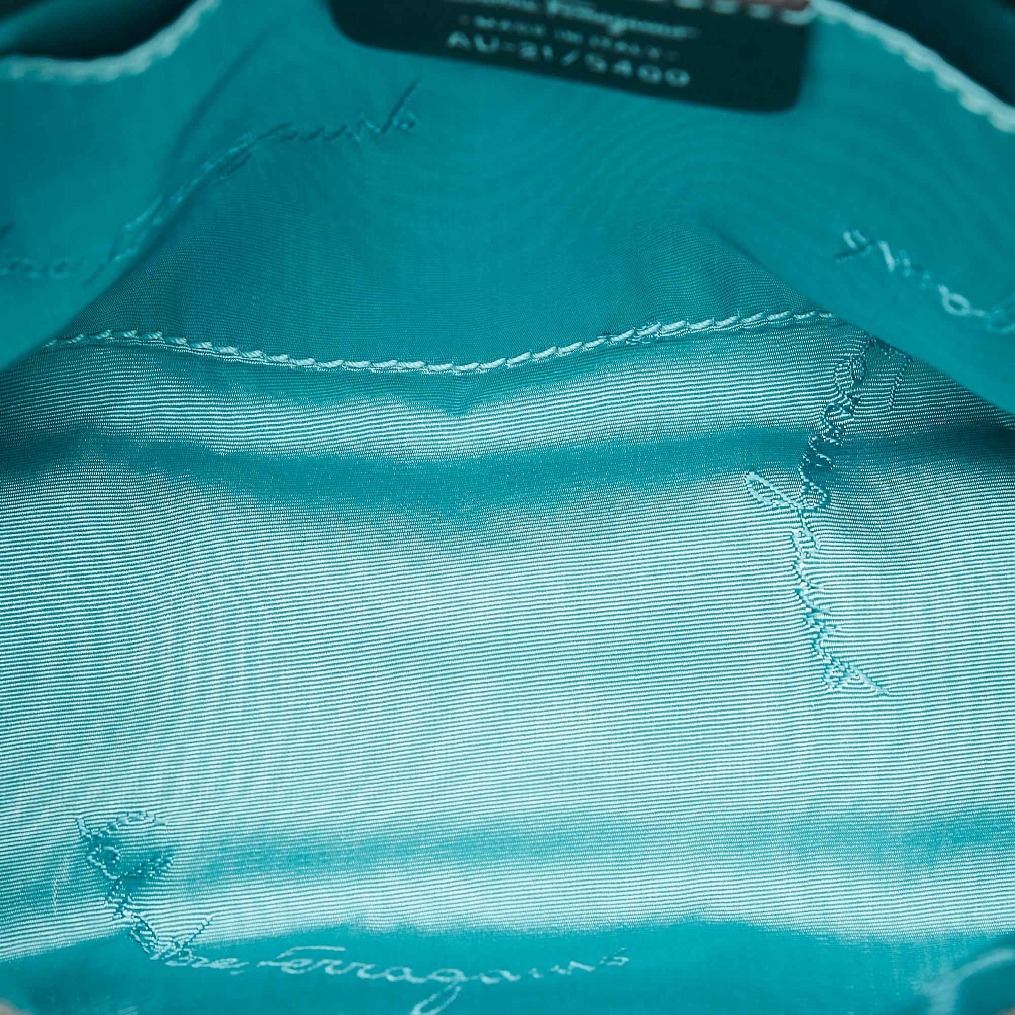 Salvatore Ferragamo Tiered Grosgrain Chain Shoulder Bag (SHG-28277)