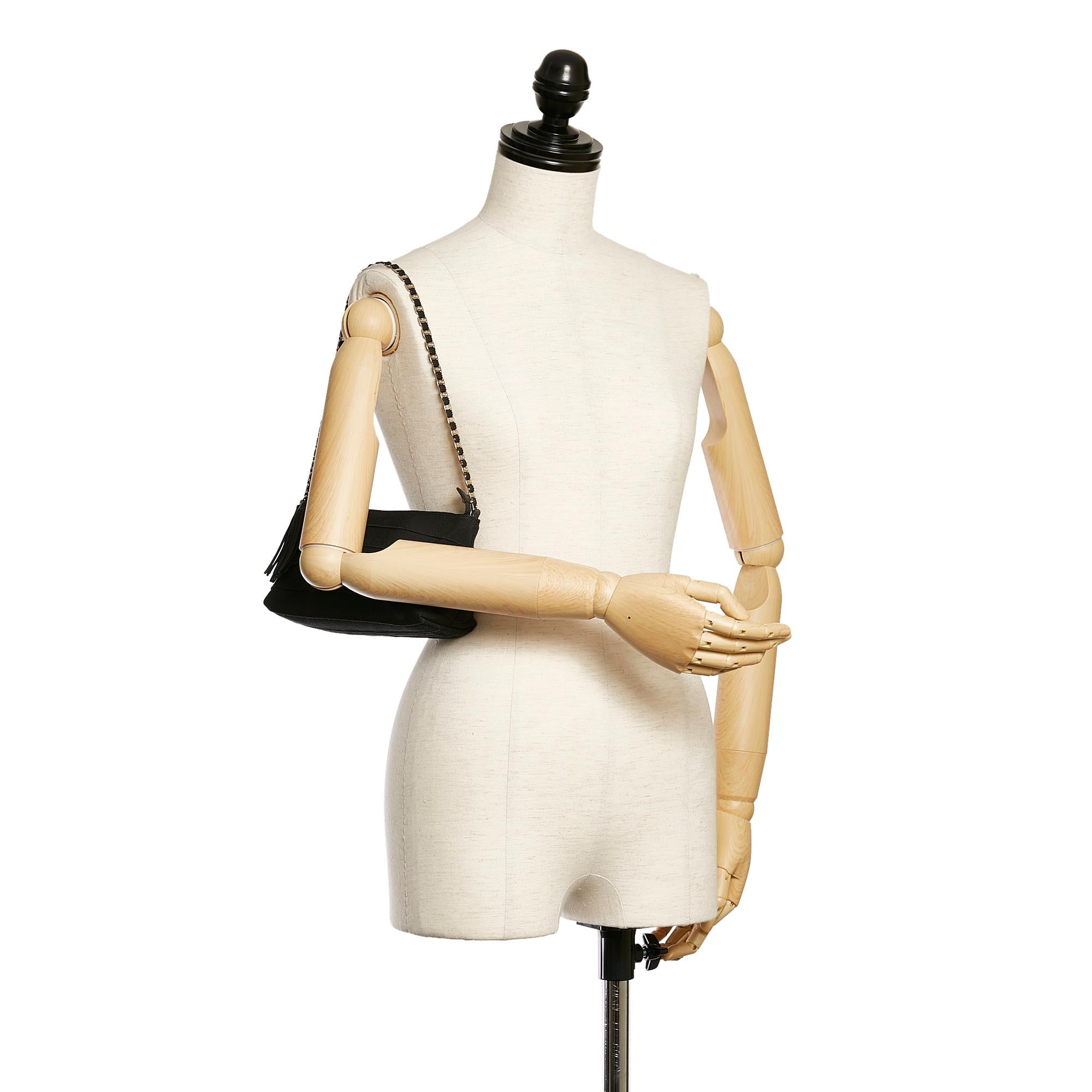 Salvatore Ferragamo Tiered Grosgrain Chain Shoulder Bag (SHG-28277)