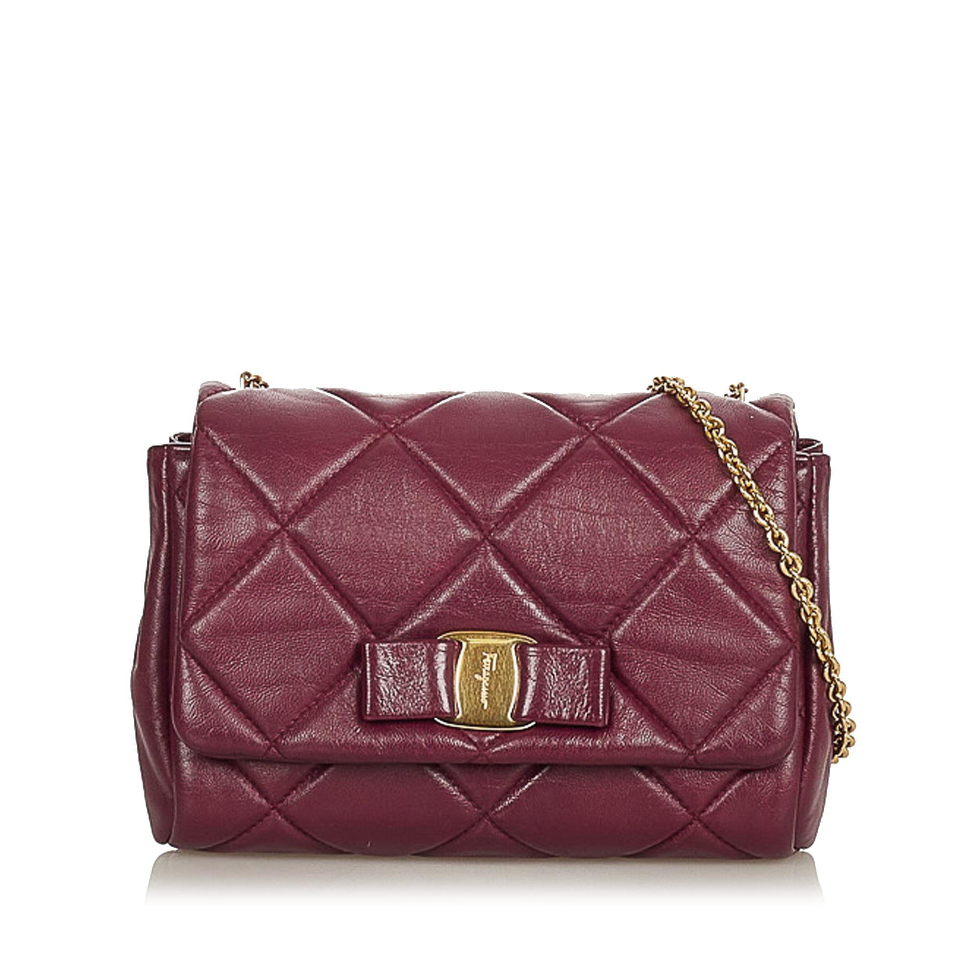 Salvatore Ferragamo Vara Bow Quilted Leather Crossbody Bag (SHG-26641)