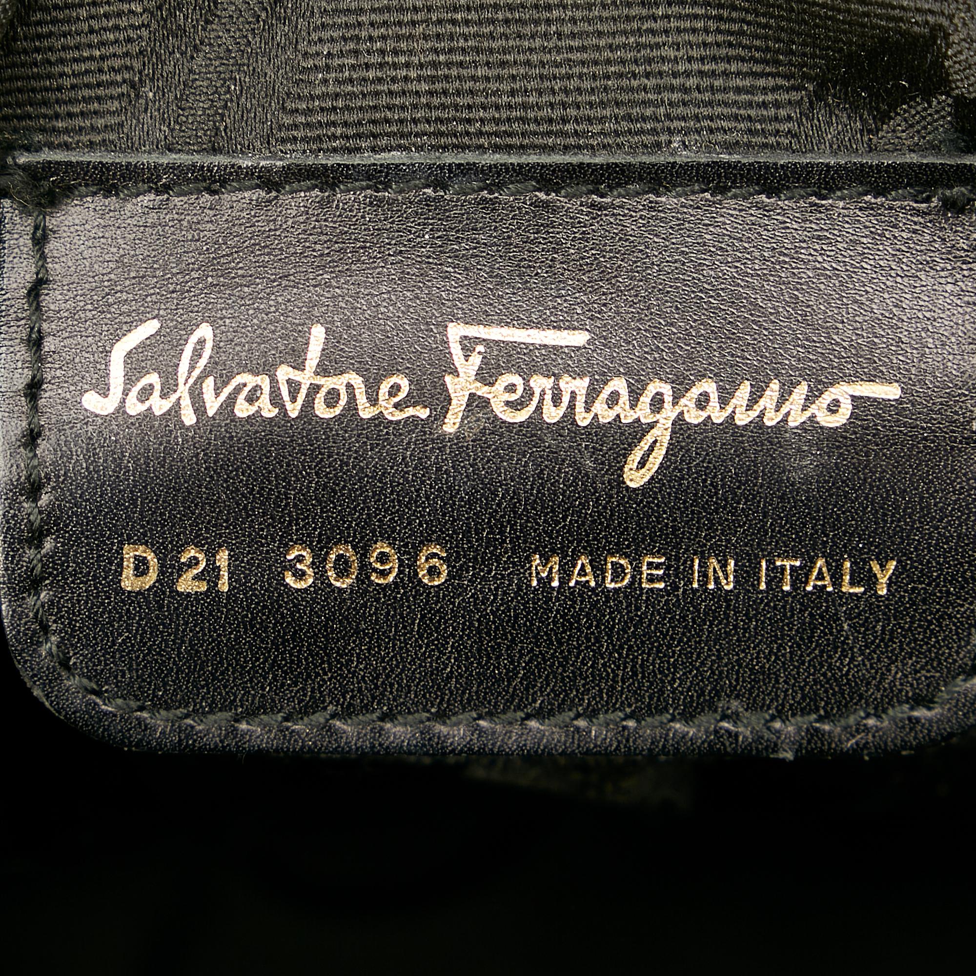 Salvatore Ferragamo Vara Embossed Leather Crossbody Bag (SHG-23496)