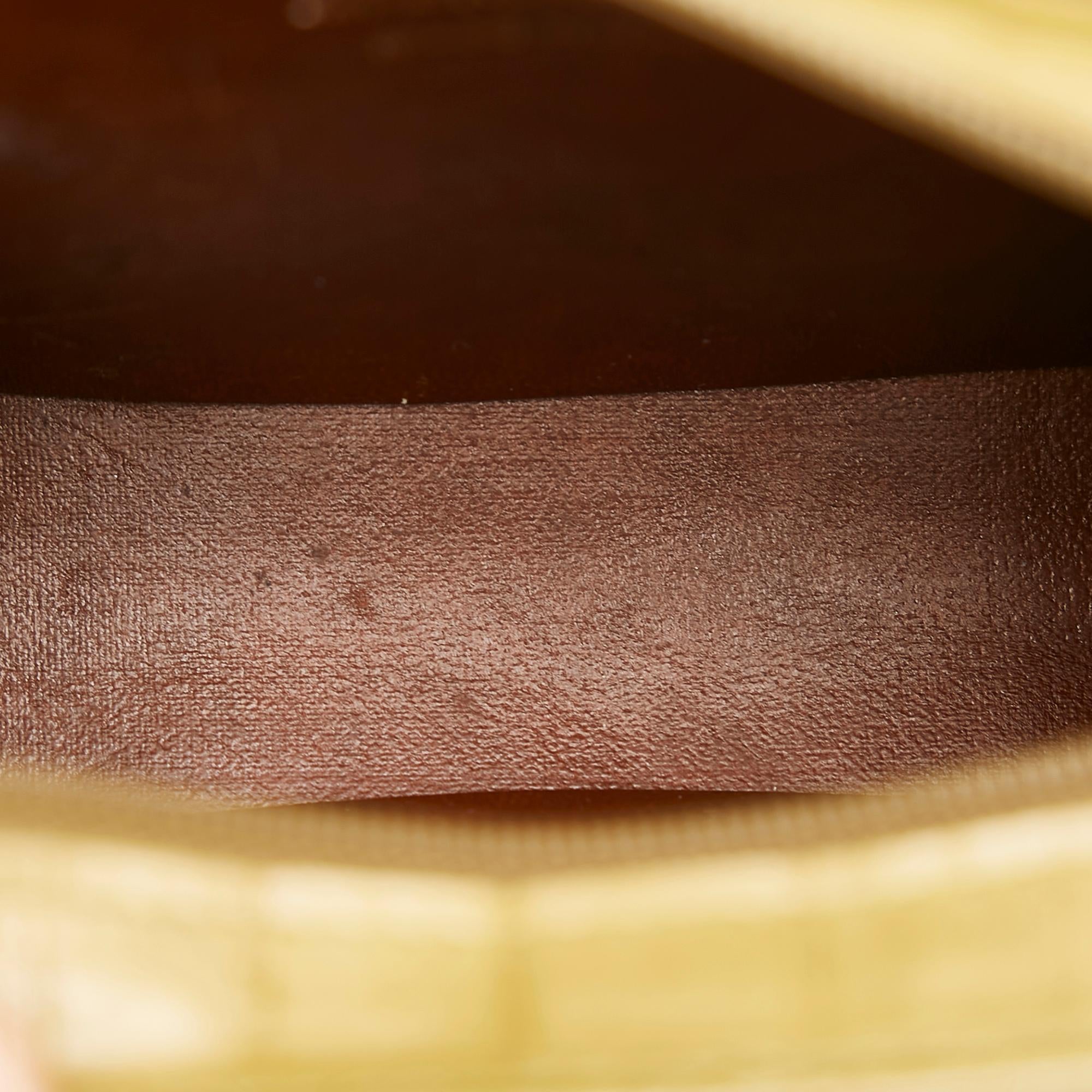 Salvatore Ferragamo Vara Leather Coin Pouch (SHG-27816)