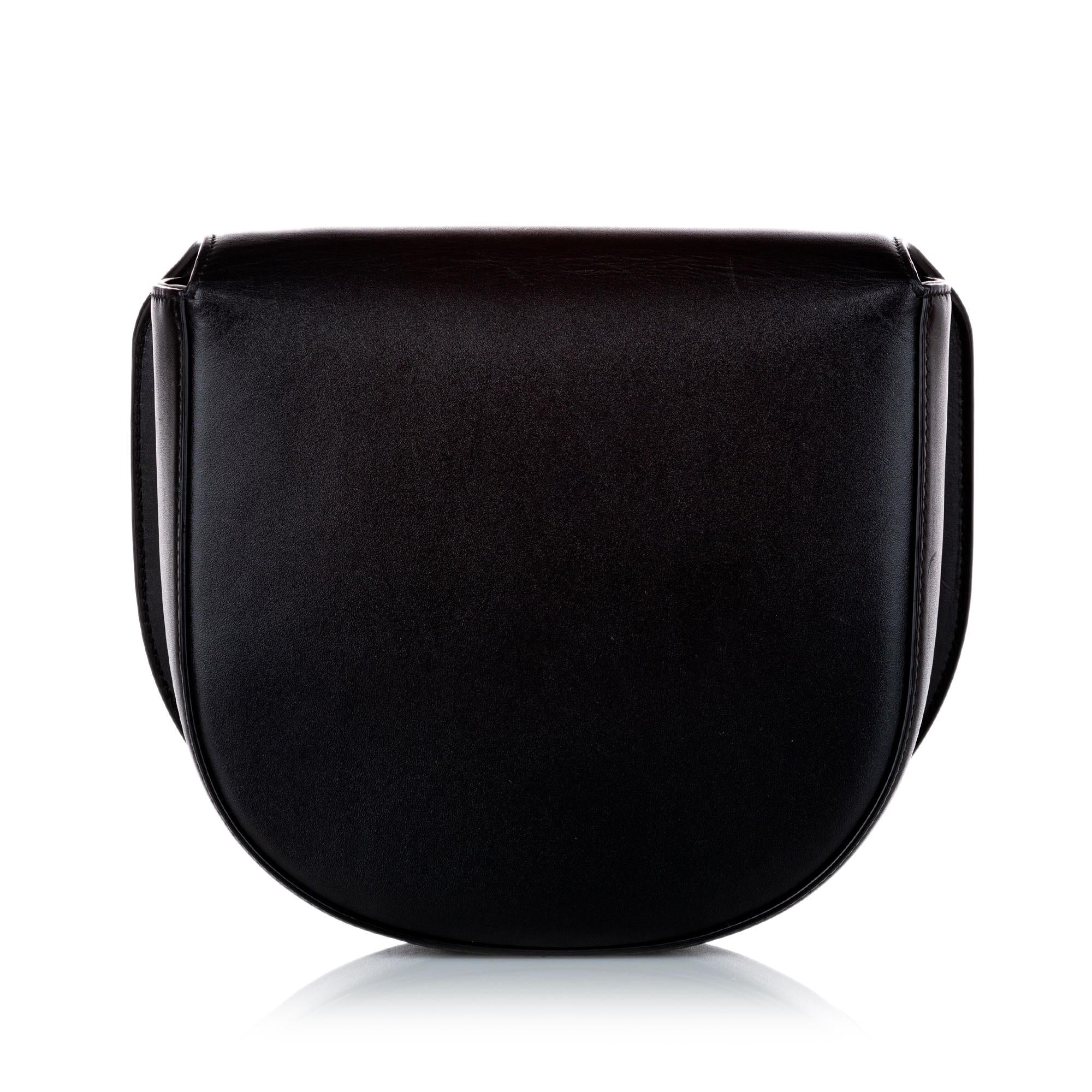 Salvatore Ferragamo Vela Flap Leather Crossbody Bag (SHG-29283)