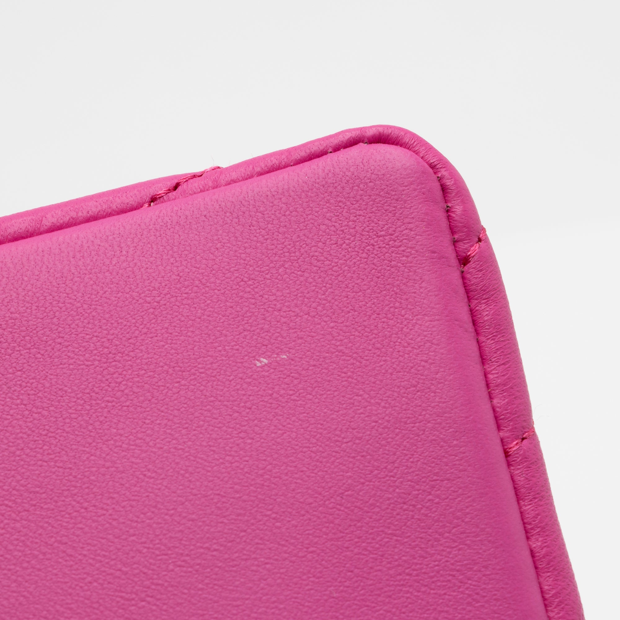 Tory Burch Chevron Leather Kira Large Shoulder Bag (SHF-Jn02AQ)