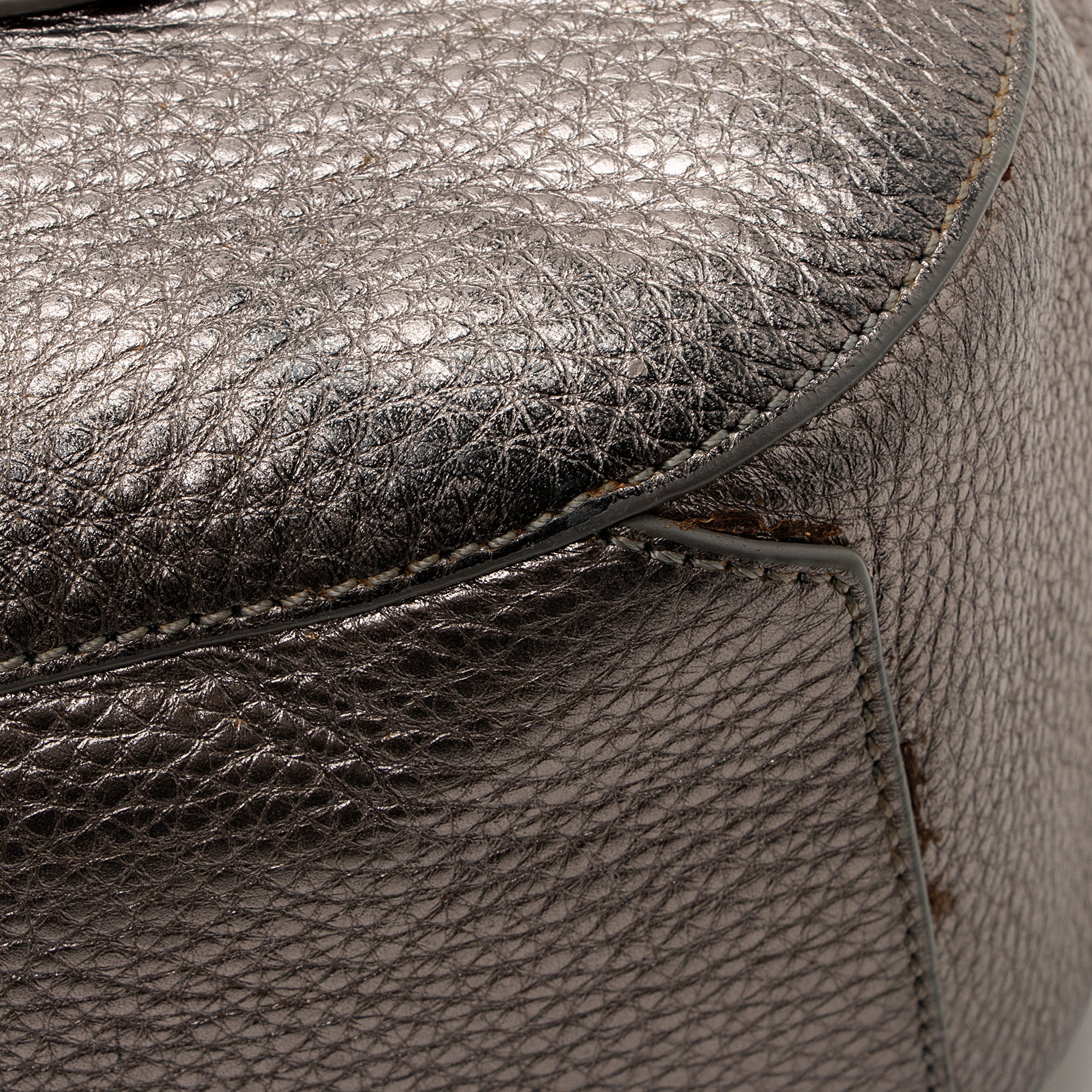 Tory Burch Metallic Leather Marion Saddle Bag (SHF-22337)