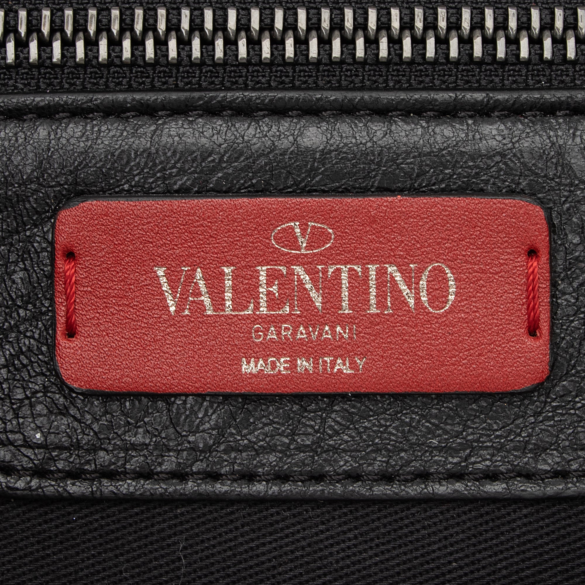 Valentino Lambskin Ruffle Rockstud Spike Very V Clutch (SHF-23893)